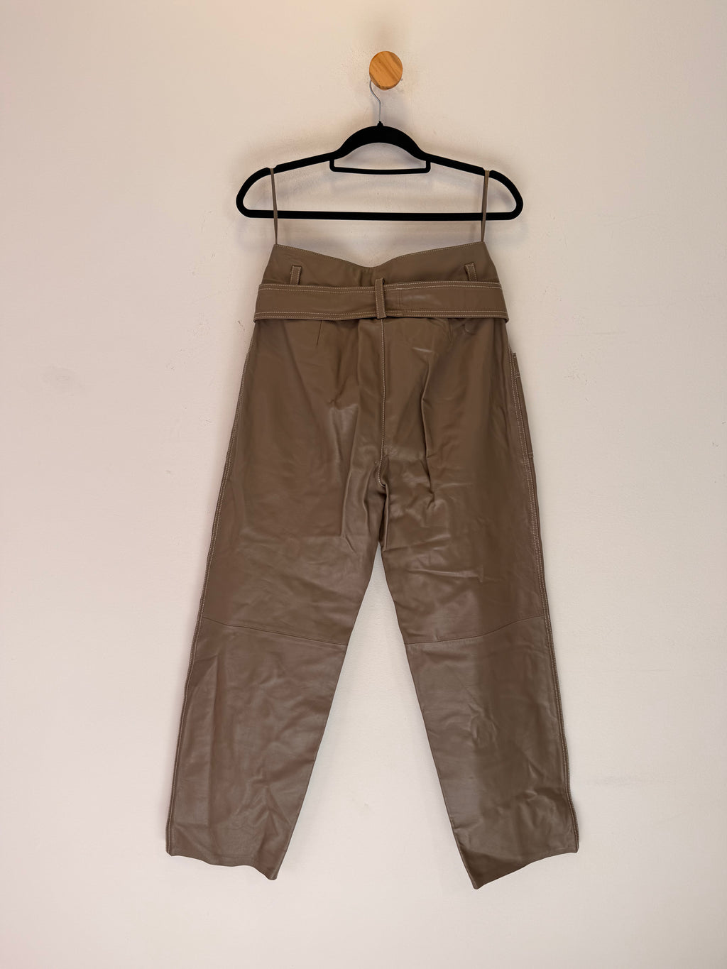 Calça de Couro Marrom St. Trois