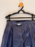 Short de Couro Azul
