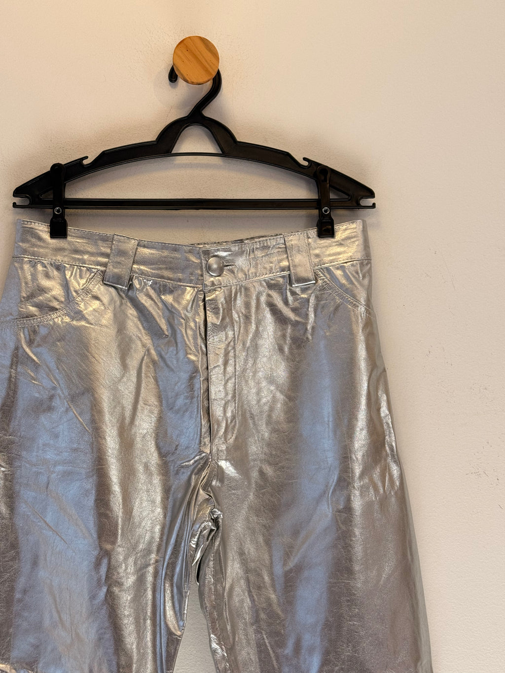 Calça de Couro Prata