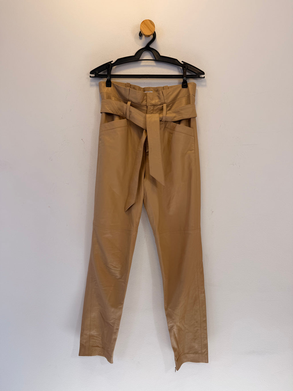 Calça de Couro Bege Iorane