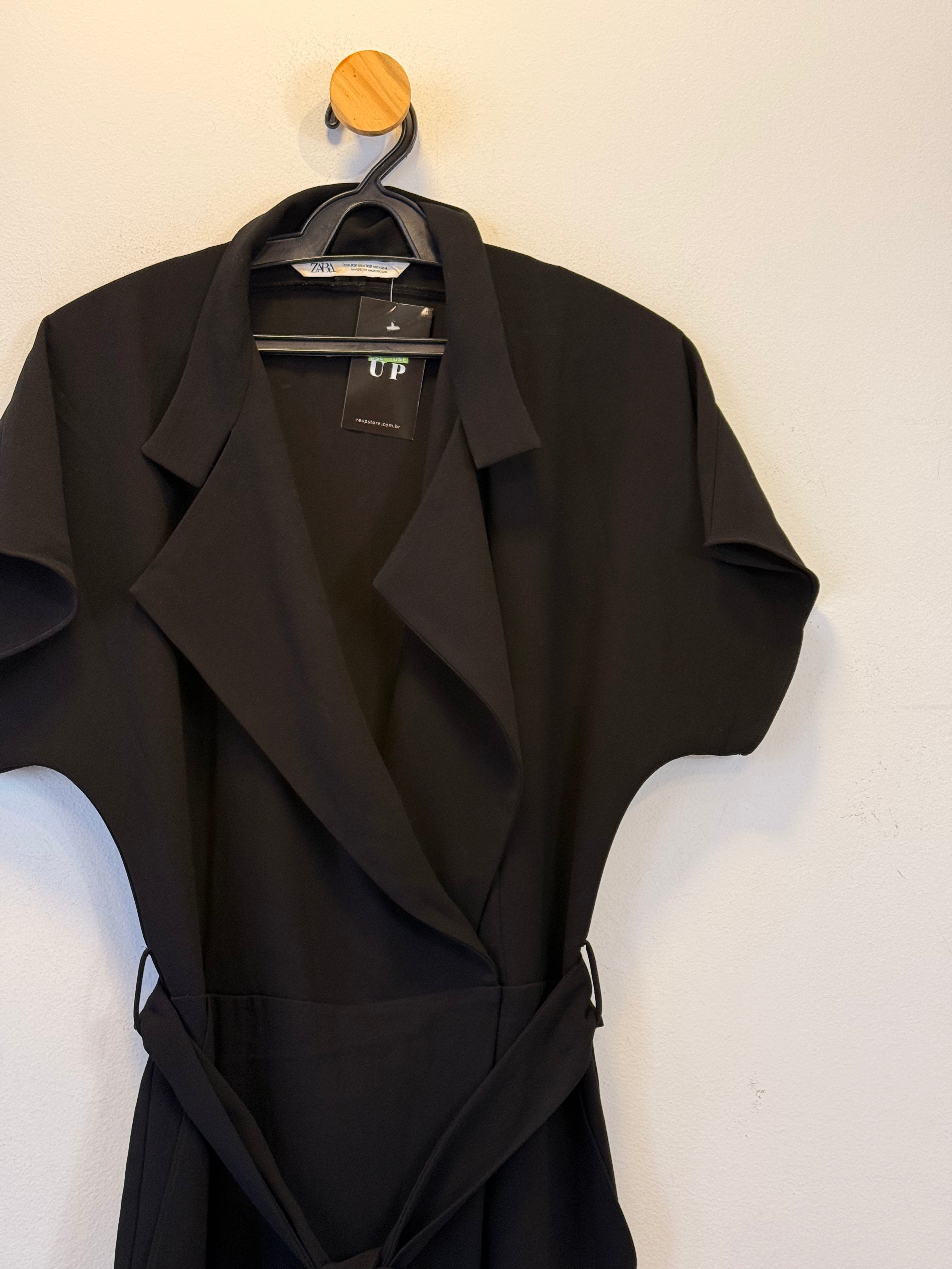 Macacão Preto Zara