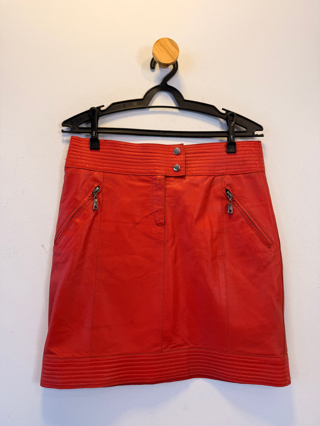 Saia de Couro Vermelho Brooksfield