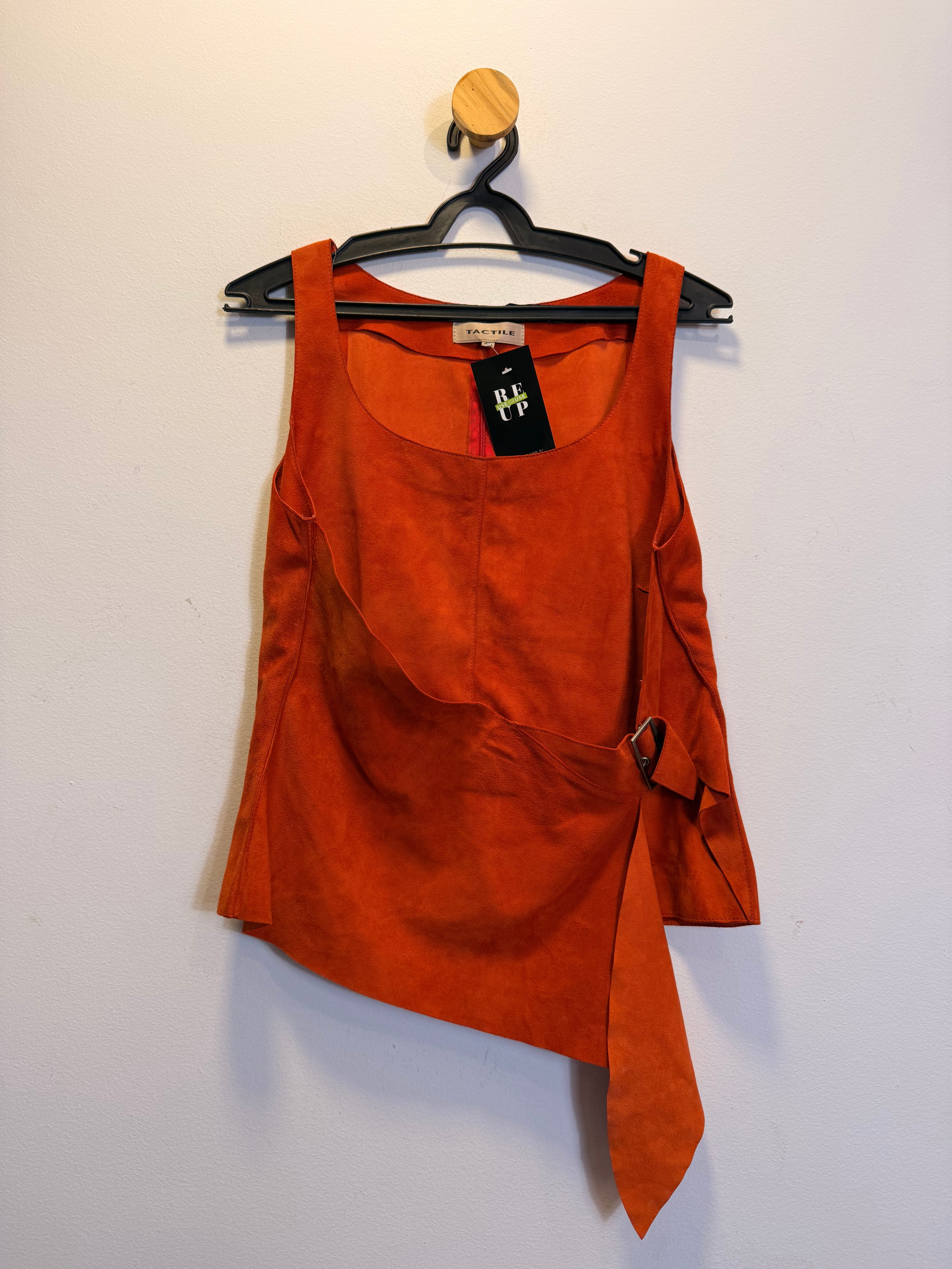 Blusa camurça laranja Tactile