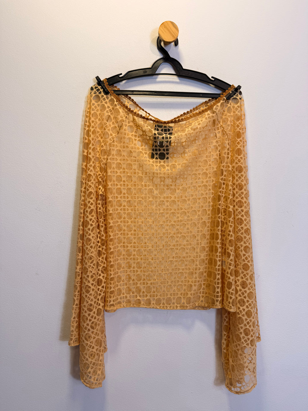 Blusa com transparência Farm