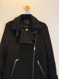 Casaco Preto Shoulder