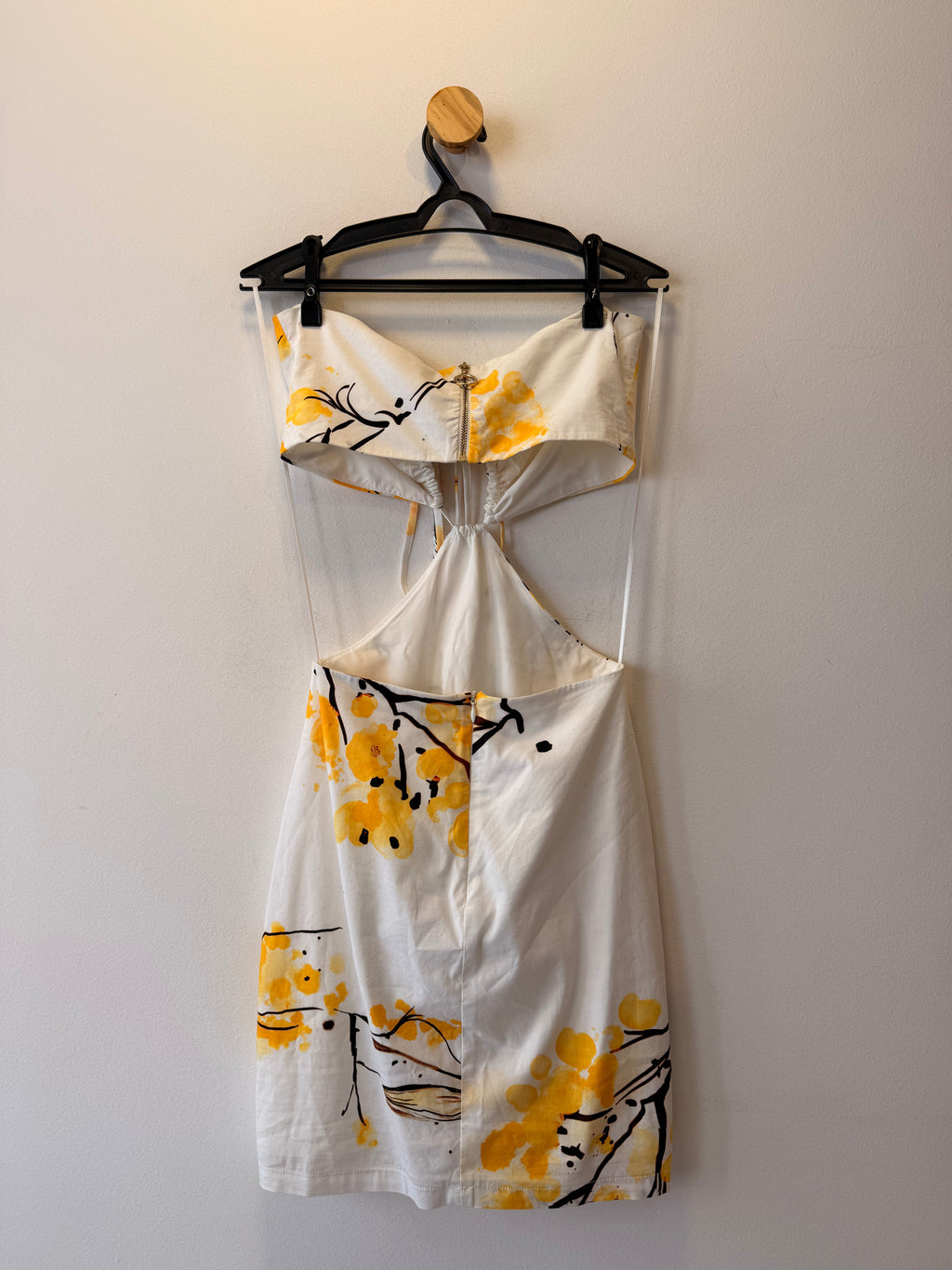 Vestido Strapless Branco com Estampa Floral