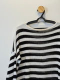 Blusa Tricot Listras Preta e Braco