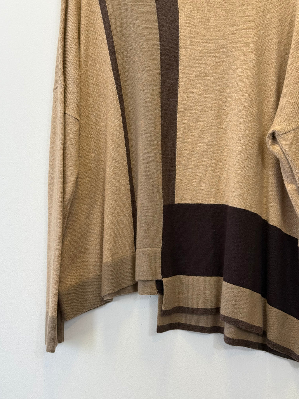 Blusa Tricot Cashmere Assimétrica