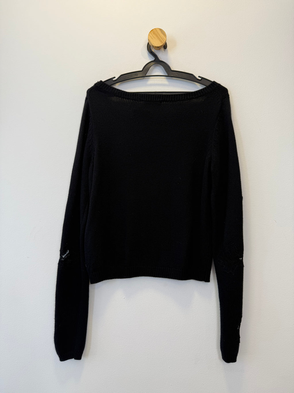 Suéter Tricot Preto Detalhes em Renda