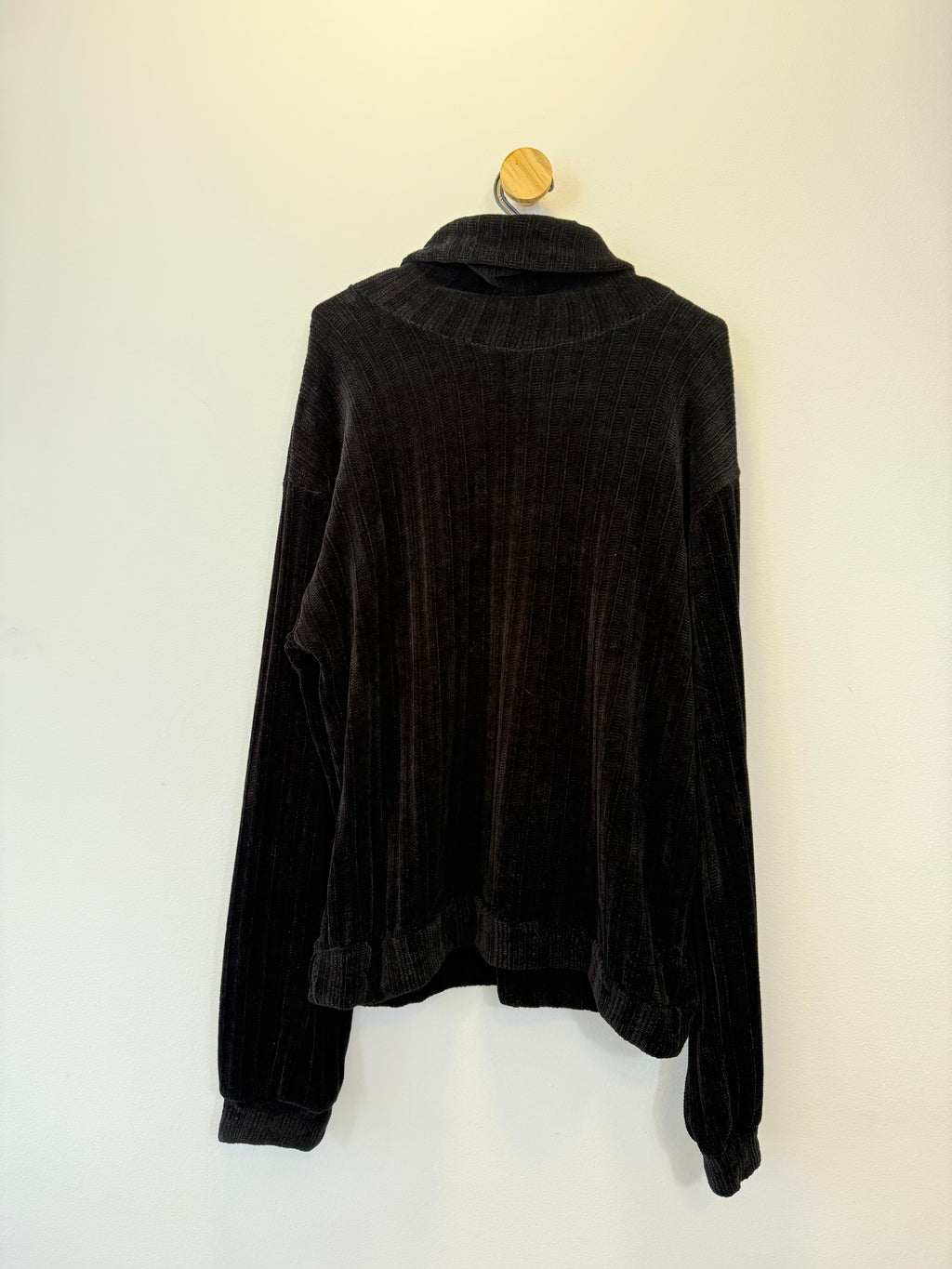 Pulôver Tricot Preto Gola Boba