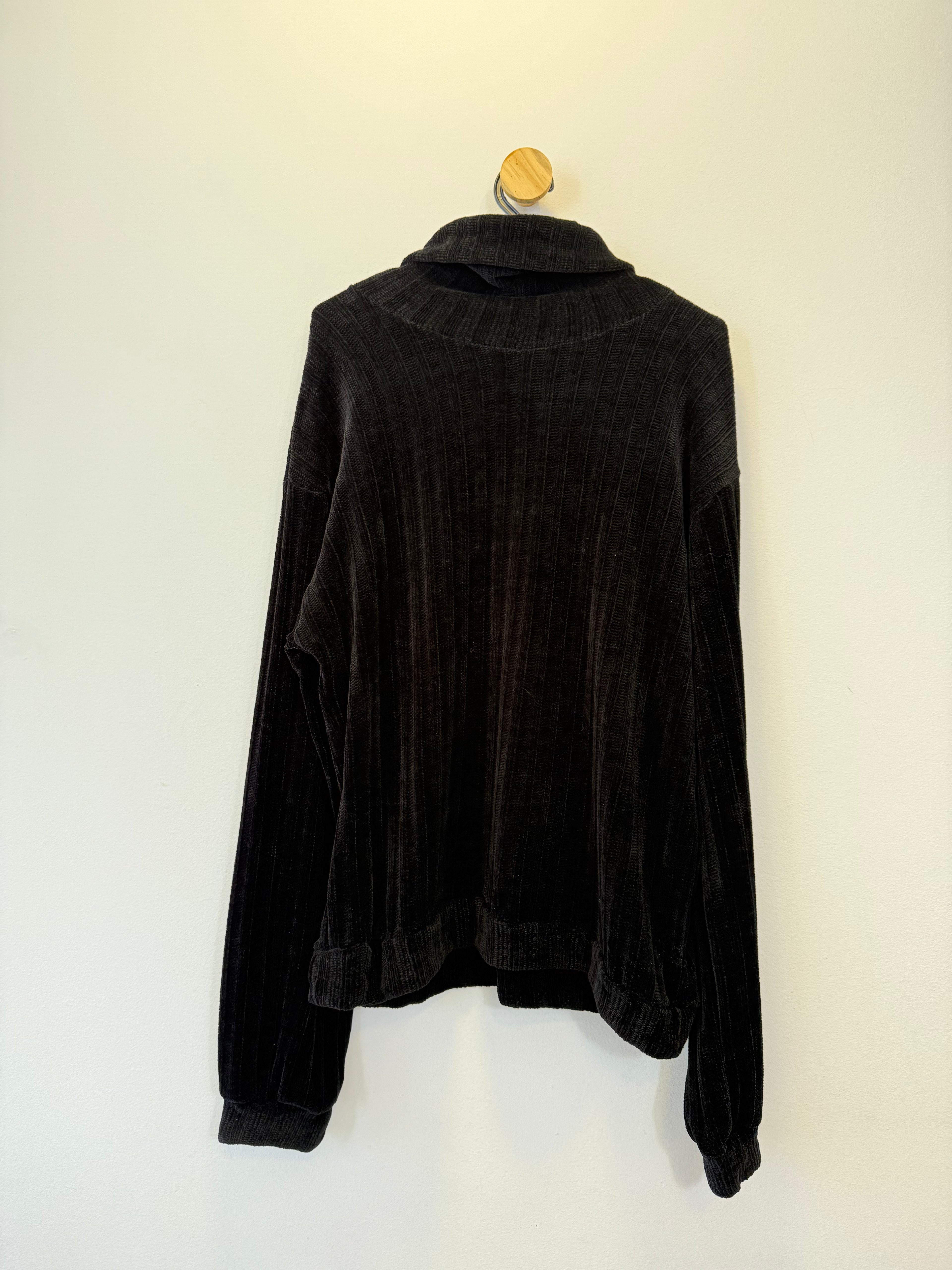 Pulôver Tricot Preto Gola Boba