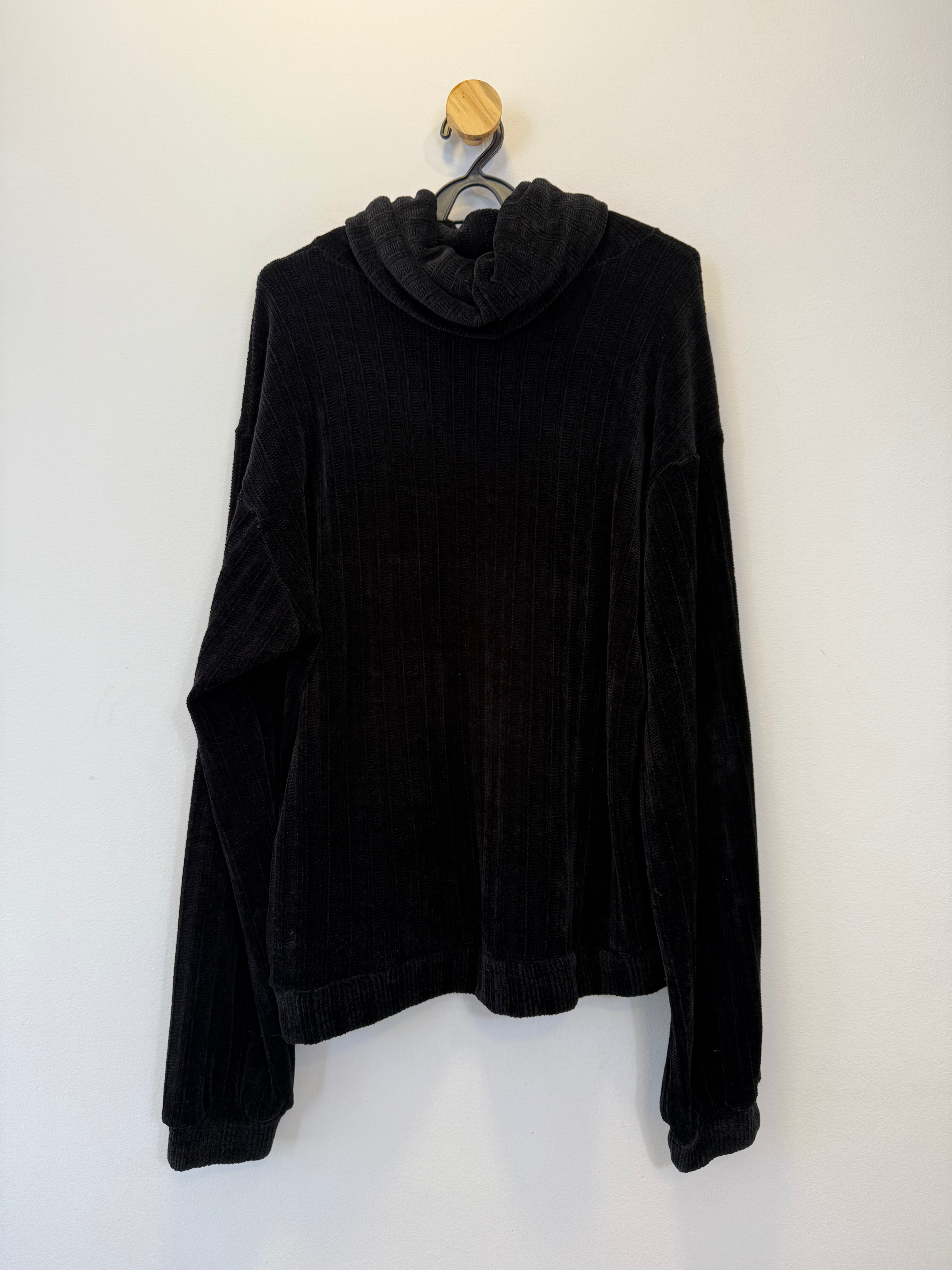 Pulôver Tricot Preto Gola Boba
