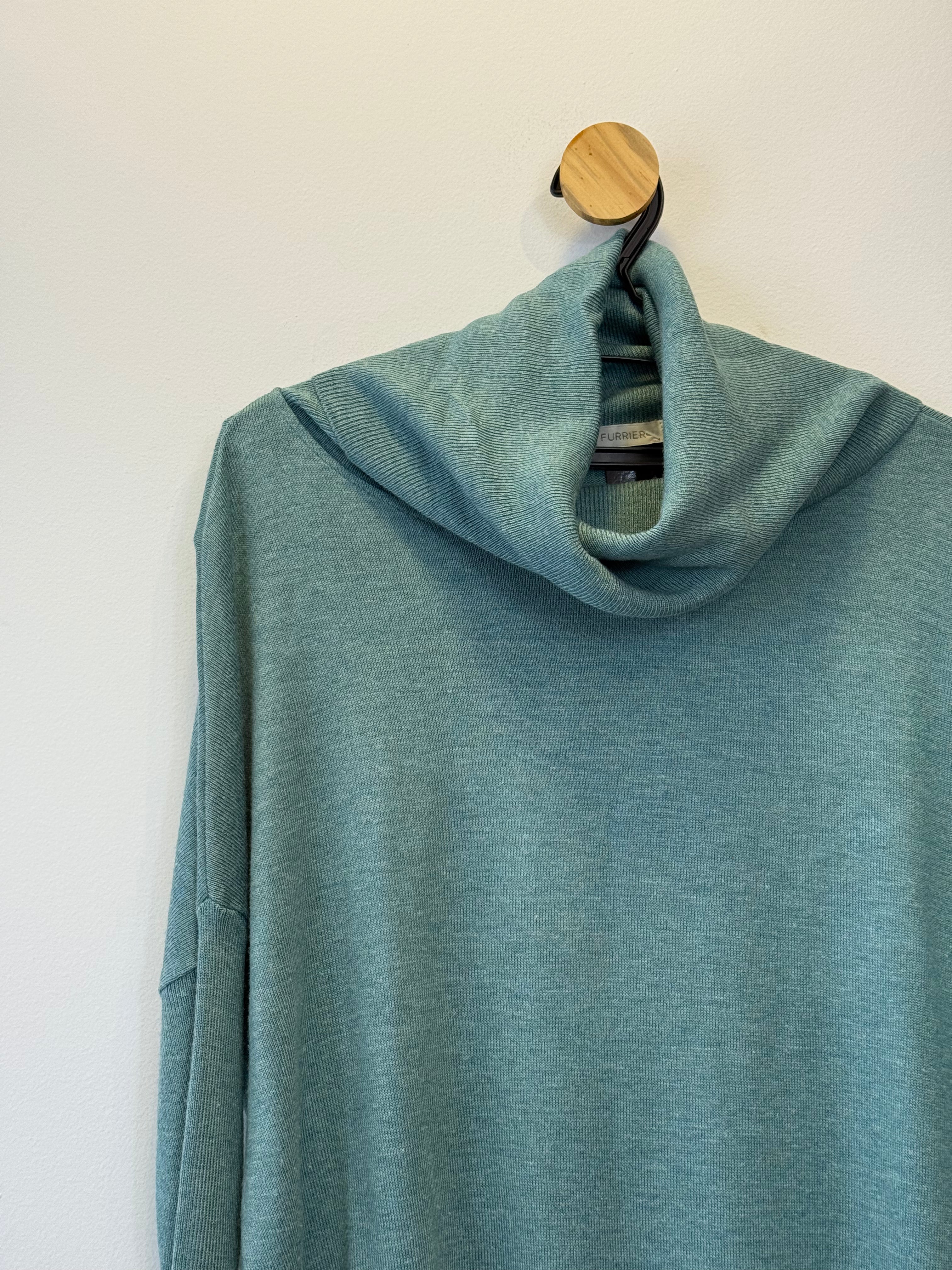 Suéter Tricot Verde Água