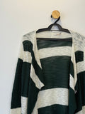 Casaco Tricot Listrado em P&B