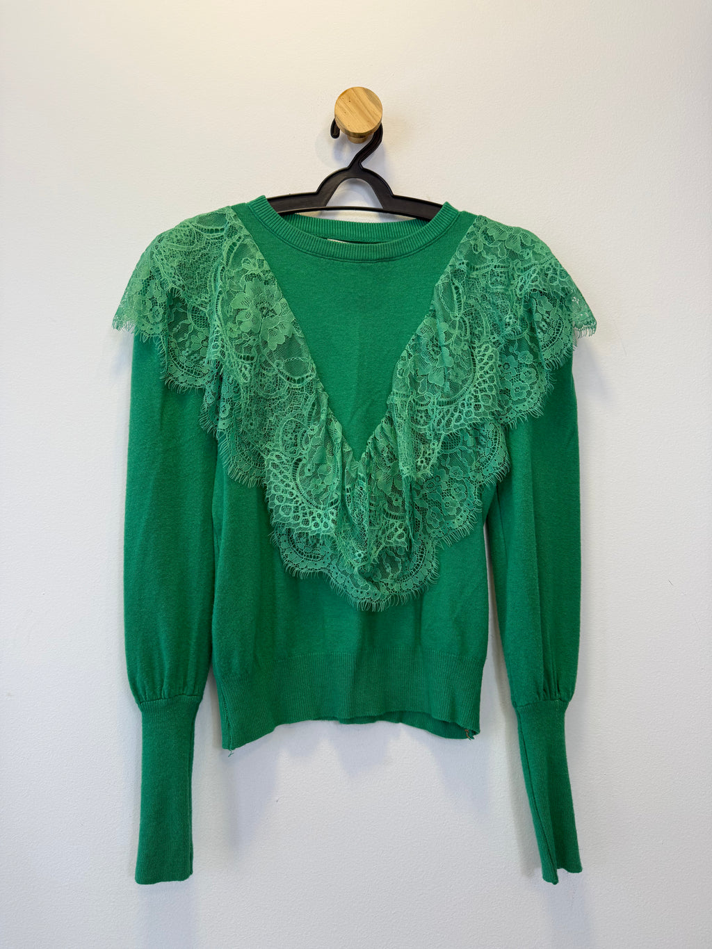 Suéter Tricot Babado em Renda