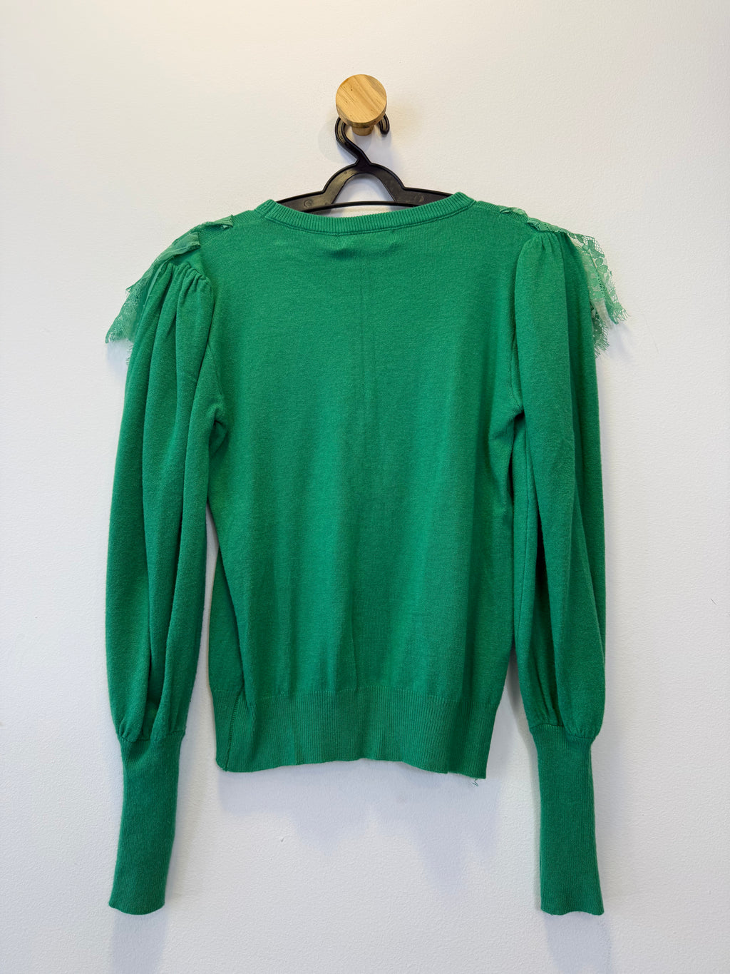Suéter Tricot Babado em Renda
