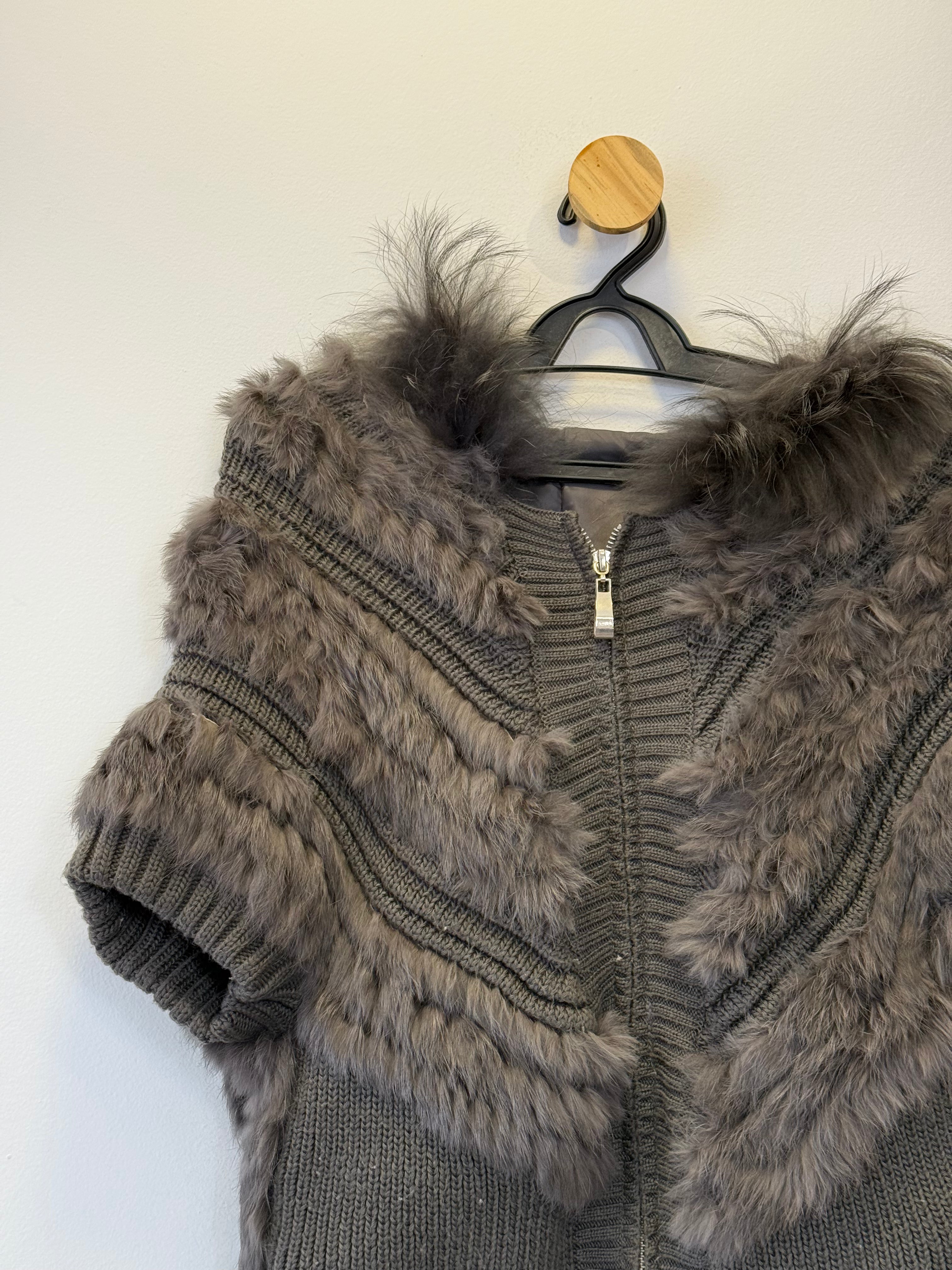 Colete Tricot e Pele Cinza