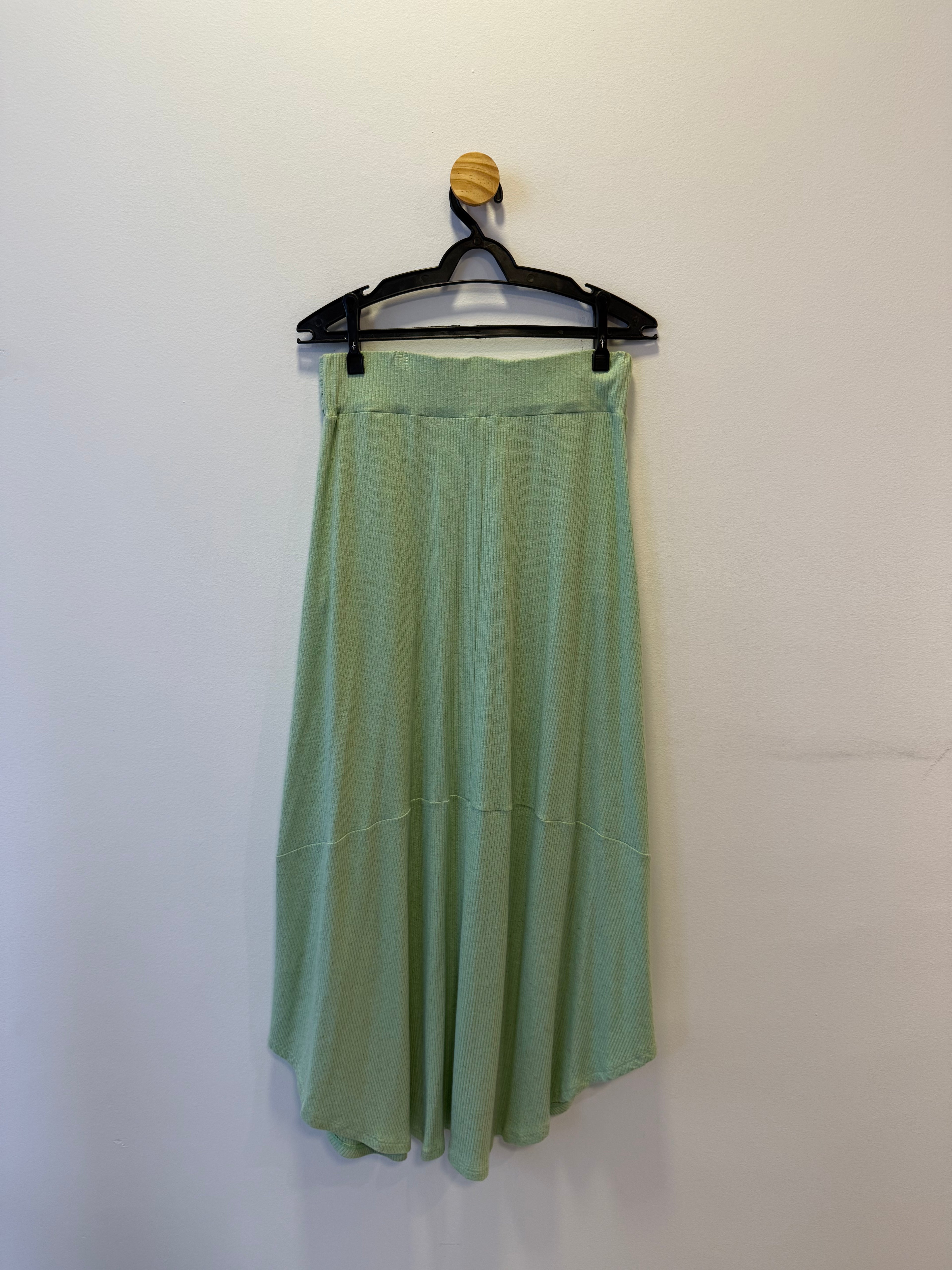 Saia Fluida Verde Cinto Macramé