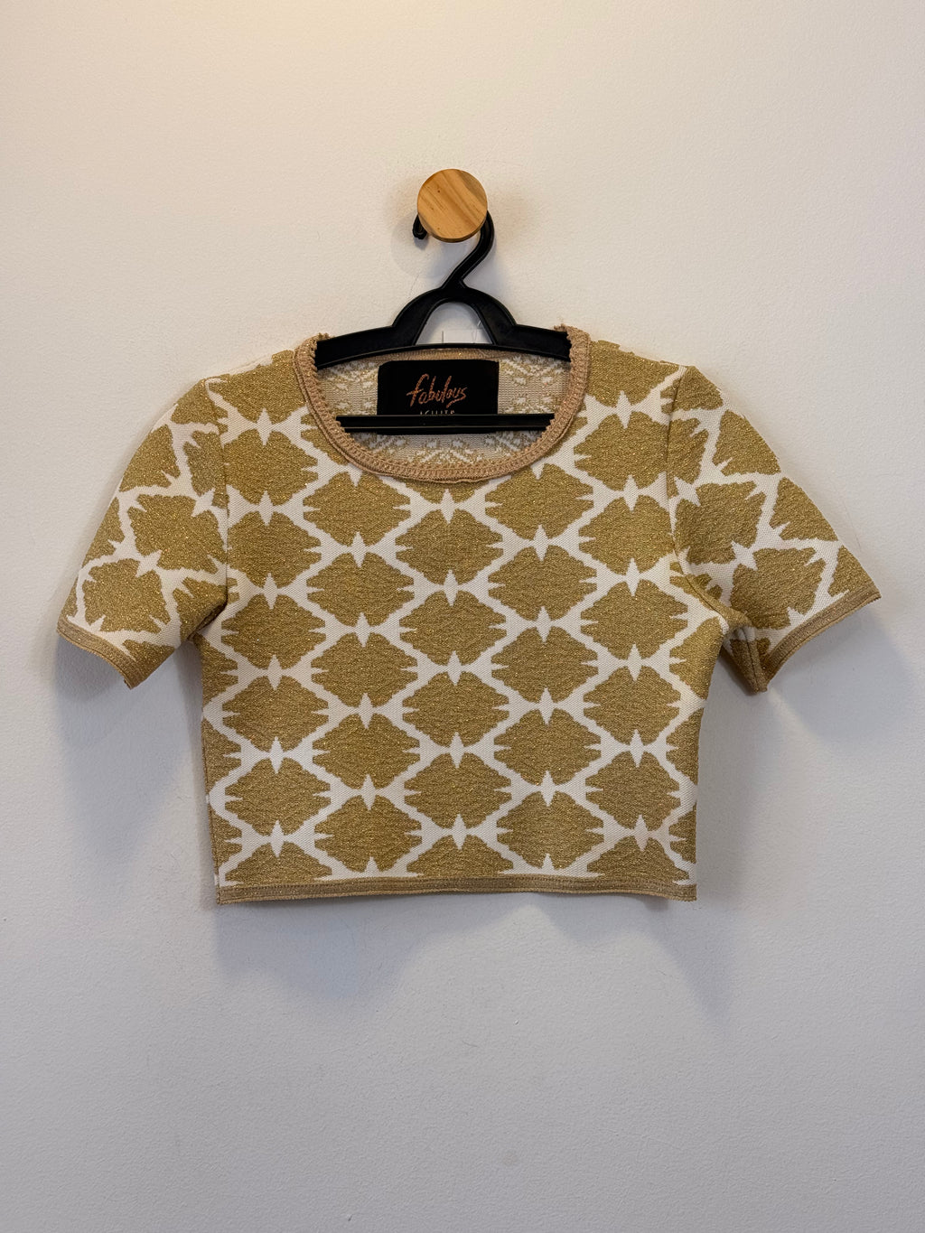Conjunto Branco e Dourado Agilitá