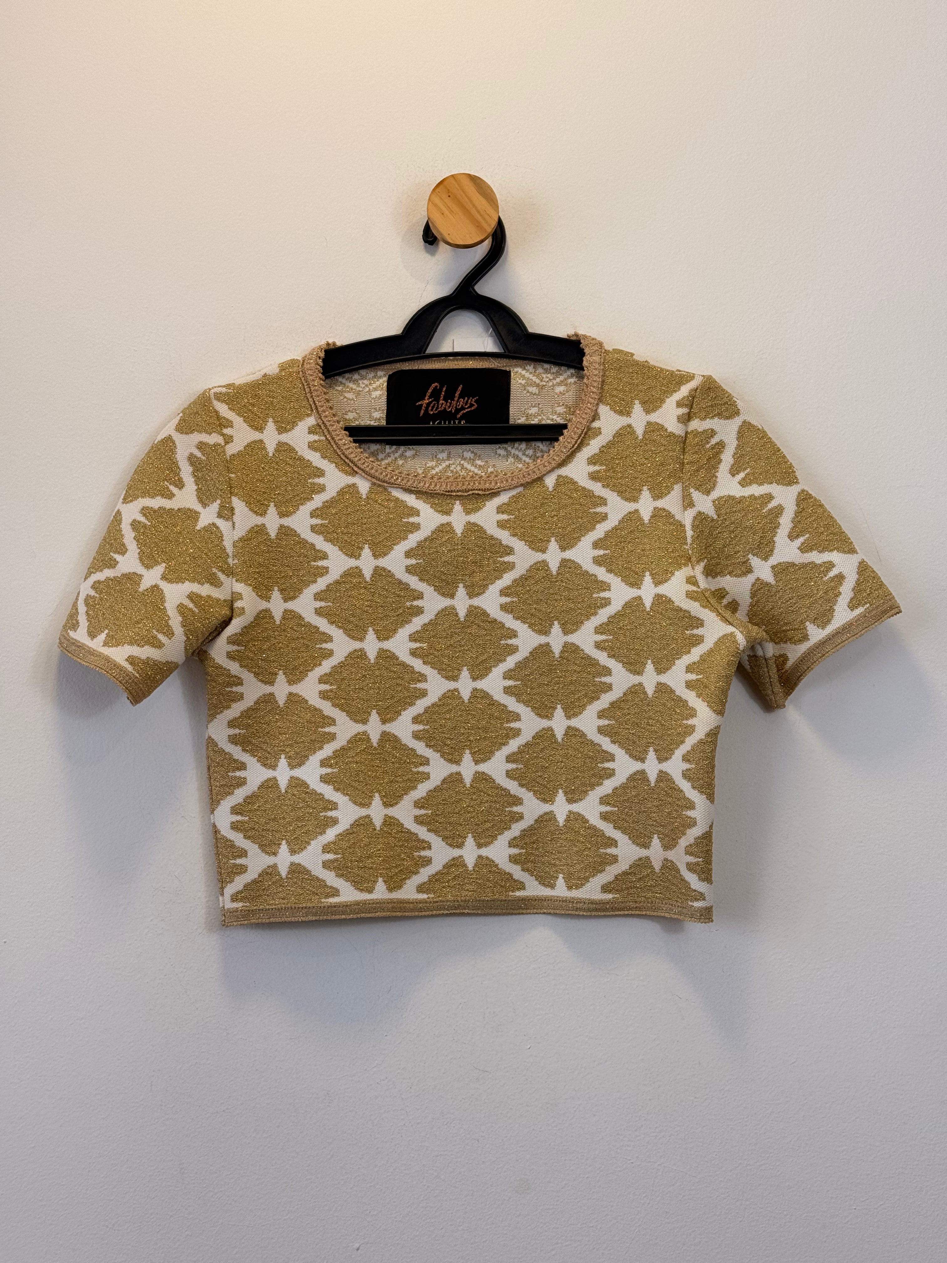 Conjunto Branco e Dourado Agilitá