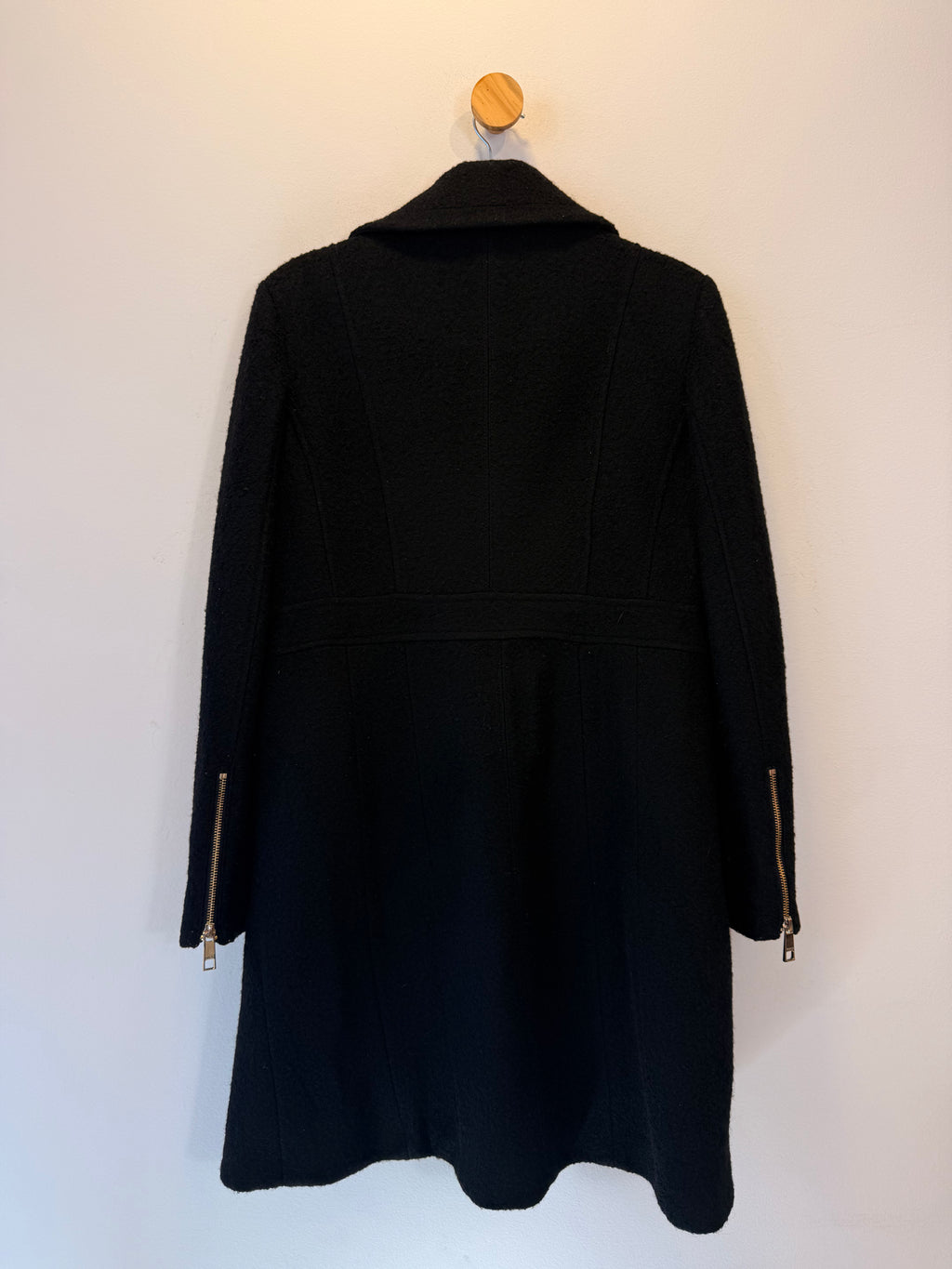 Casaco Preto Guess