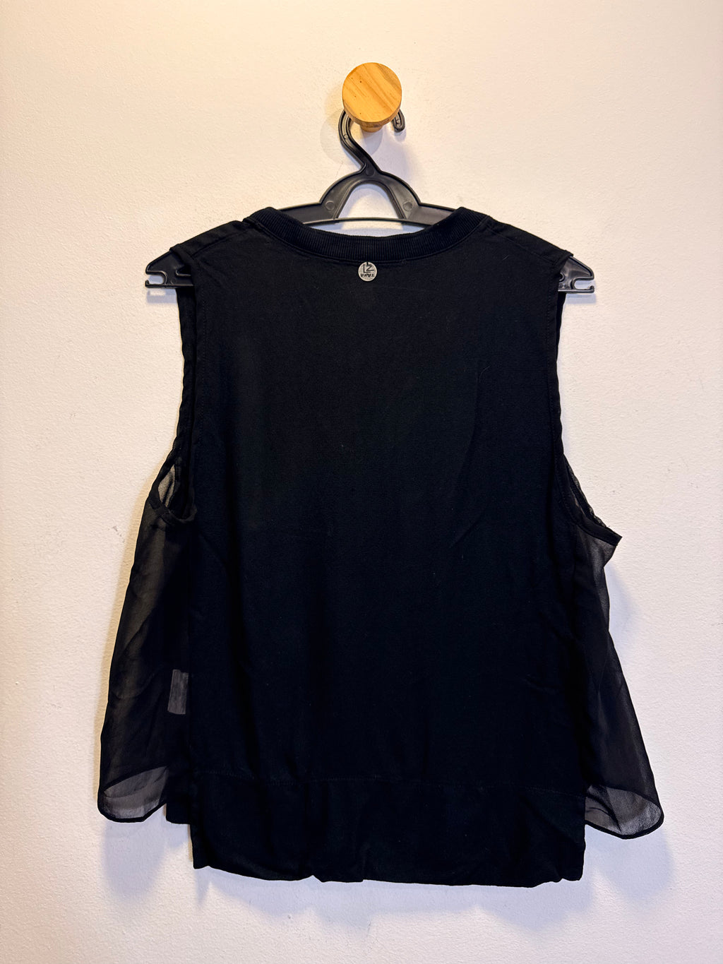 Blusa Preta Lez a Lez