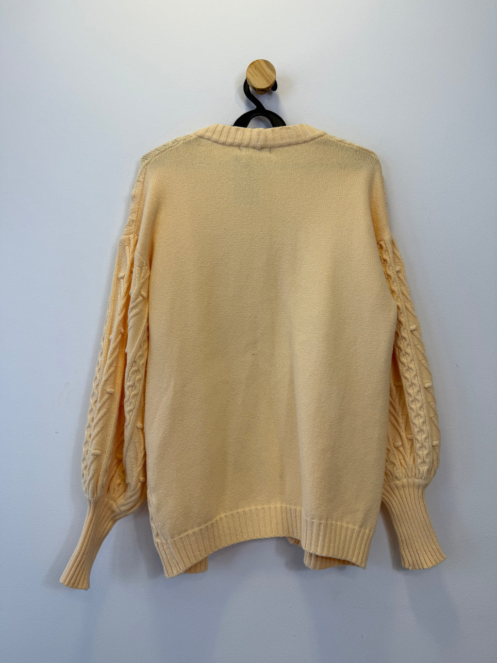 Cardigan Tricot Amarelo Pastel