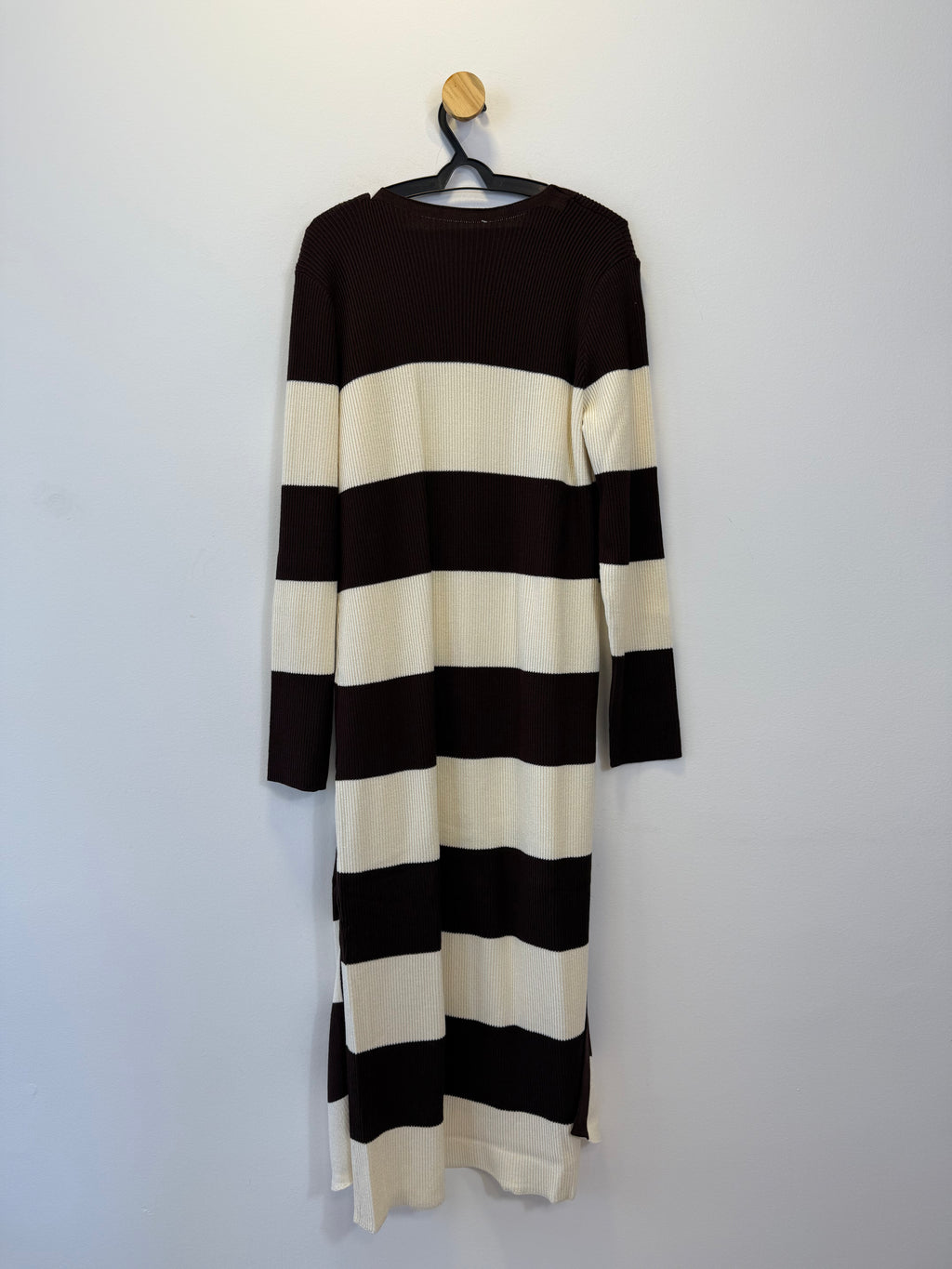 Conjunto em Off White e Marrom