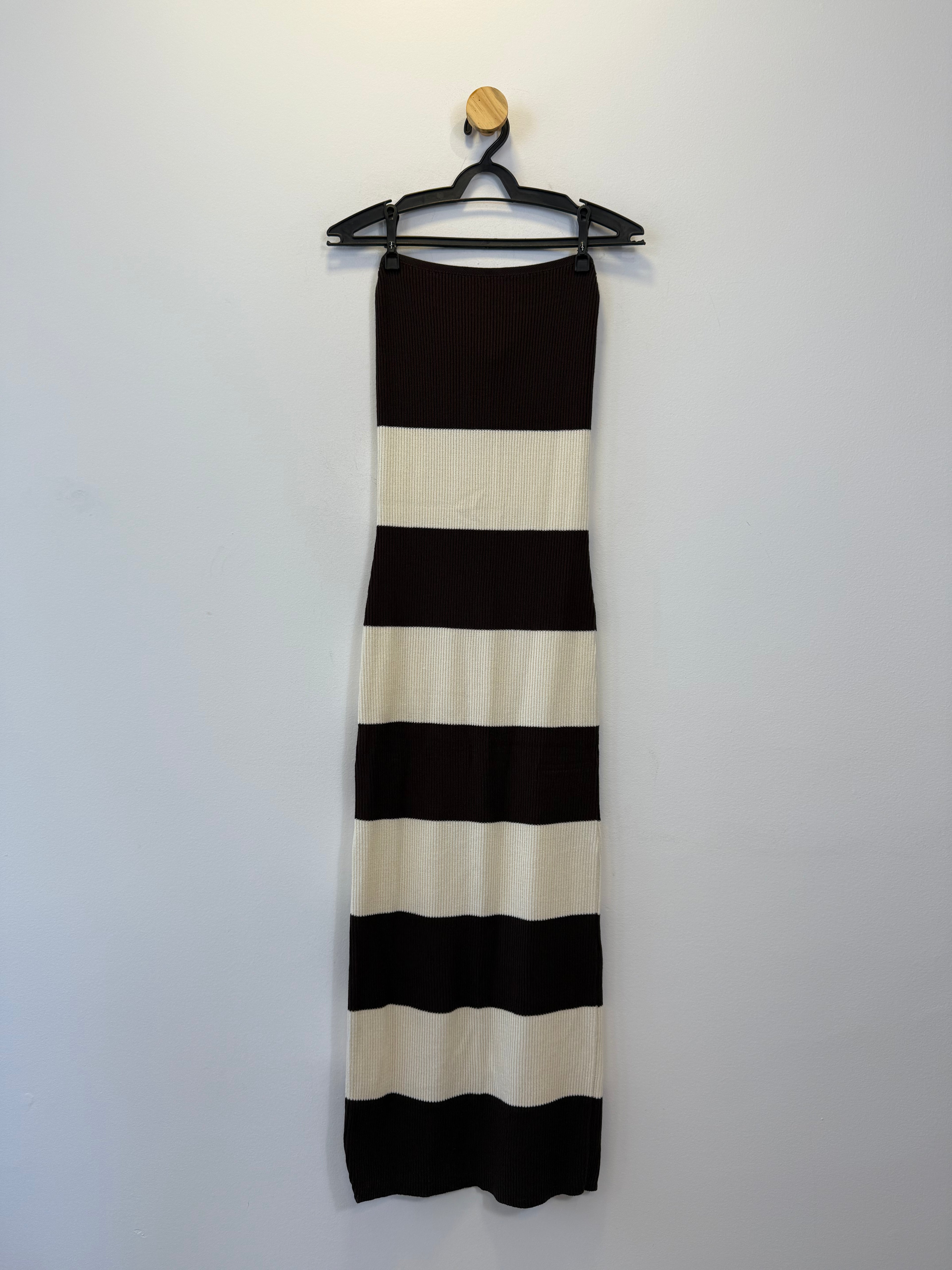 Conjunto em Off White e Marrom