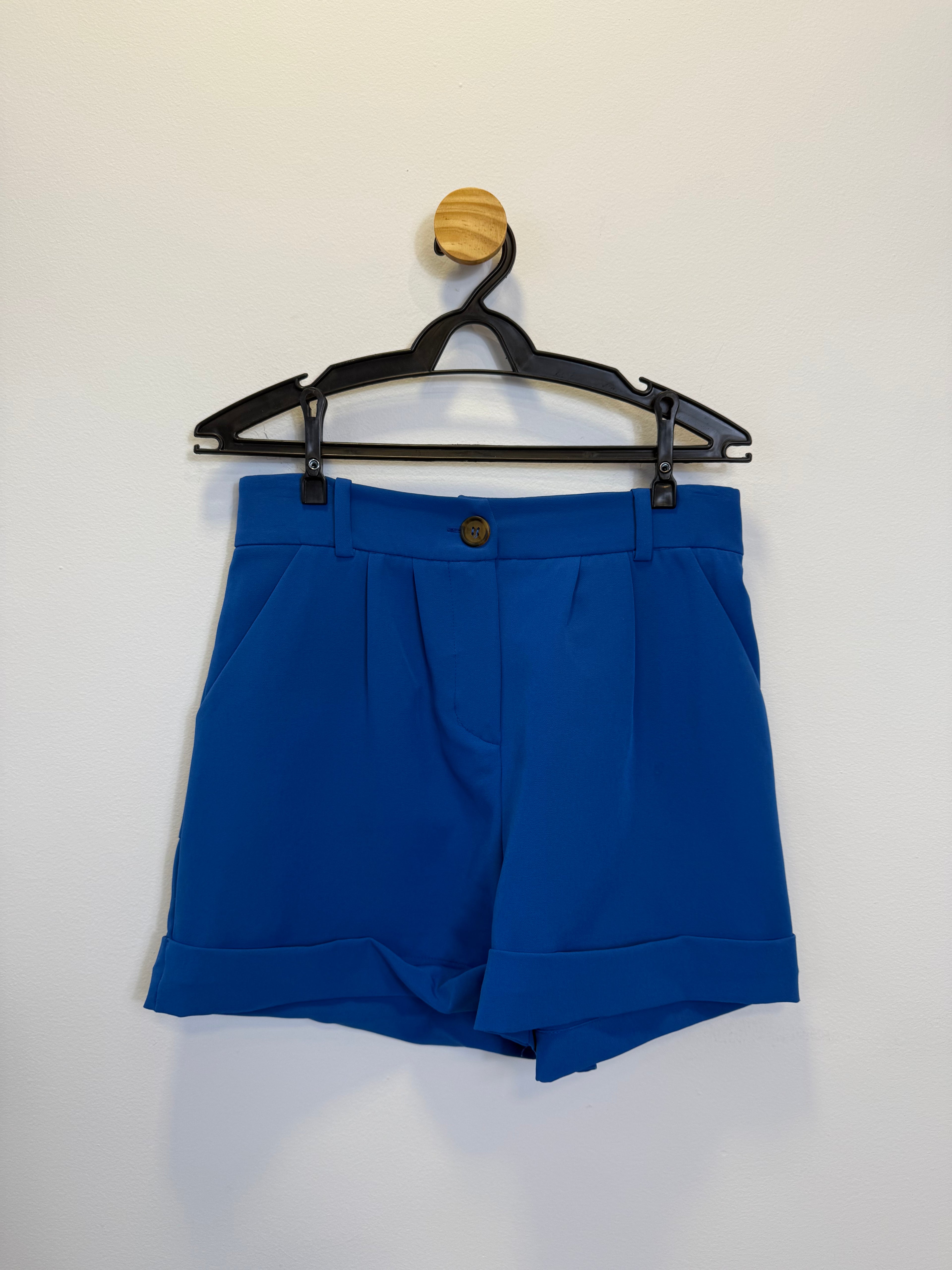 Short Alfaiataria Azul Royal