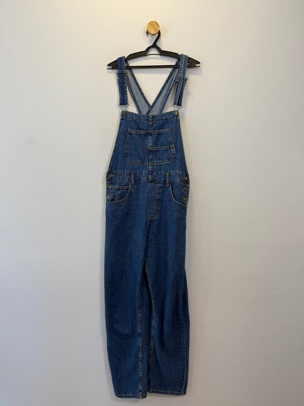 Jardineira Jeans