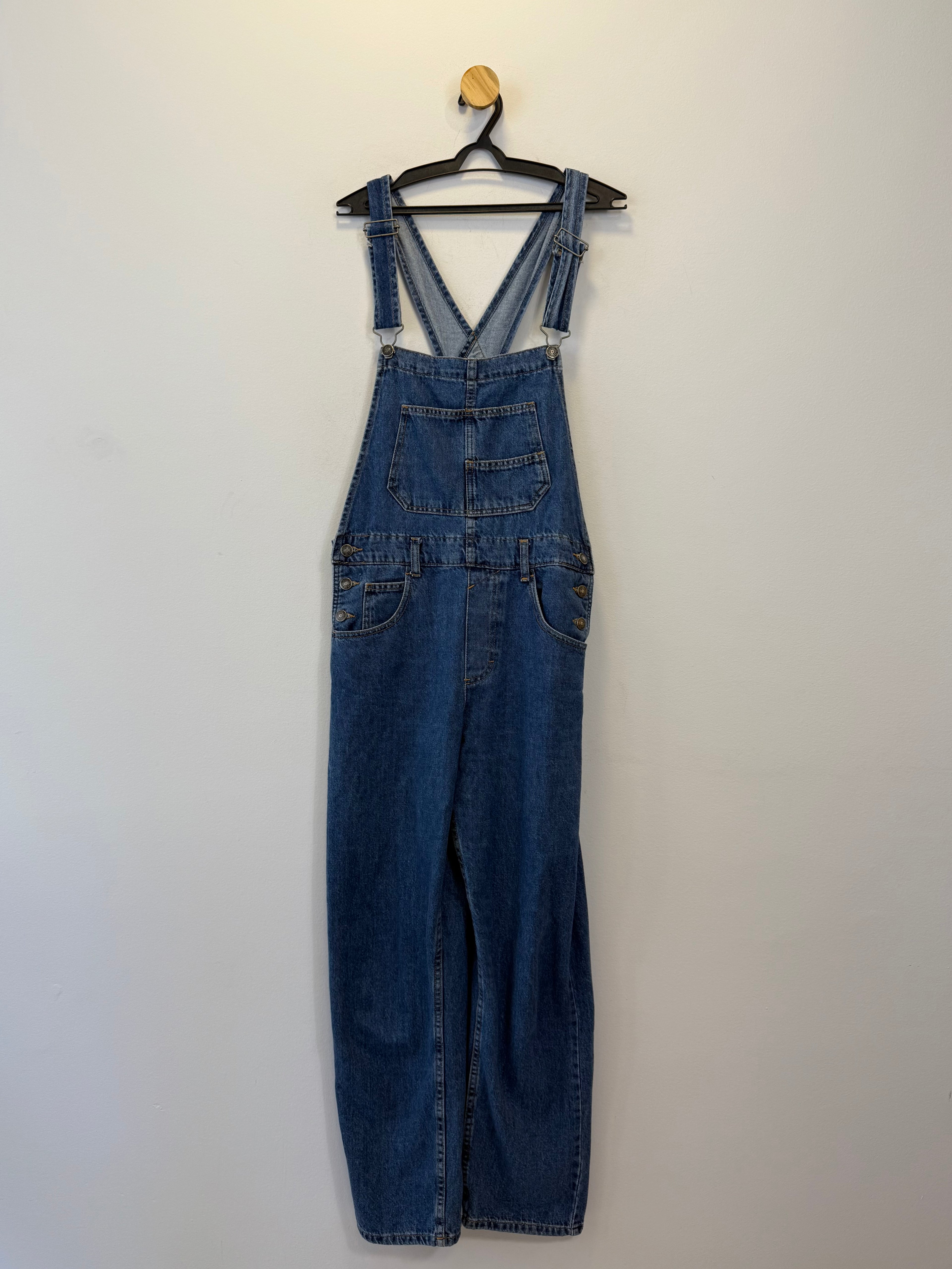 Jardineira Jeans