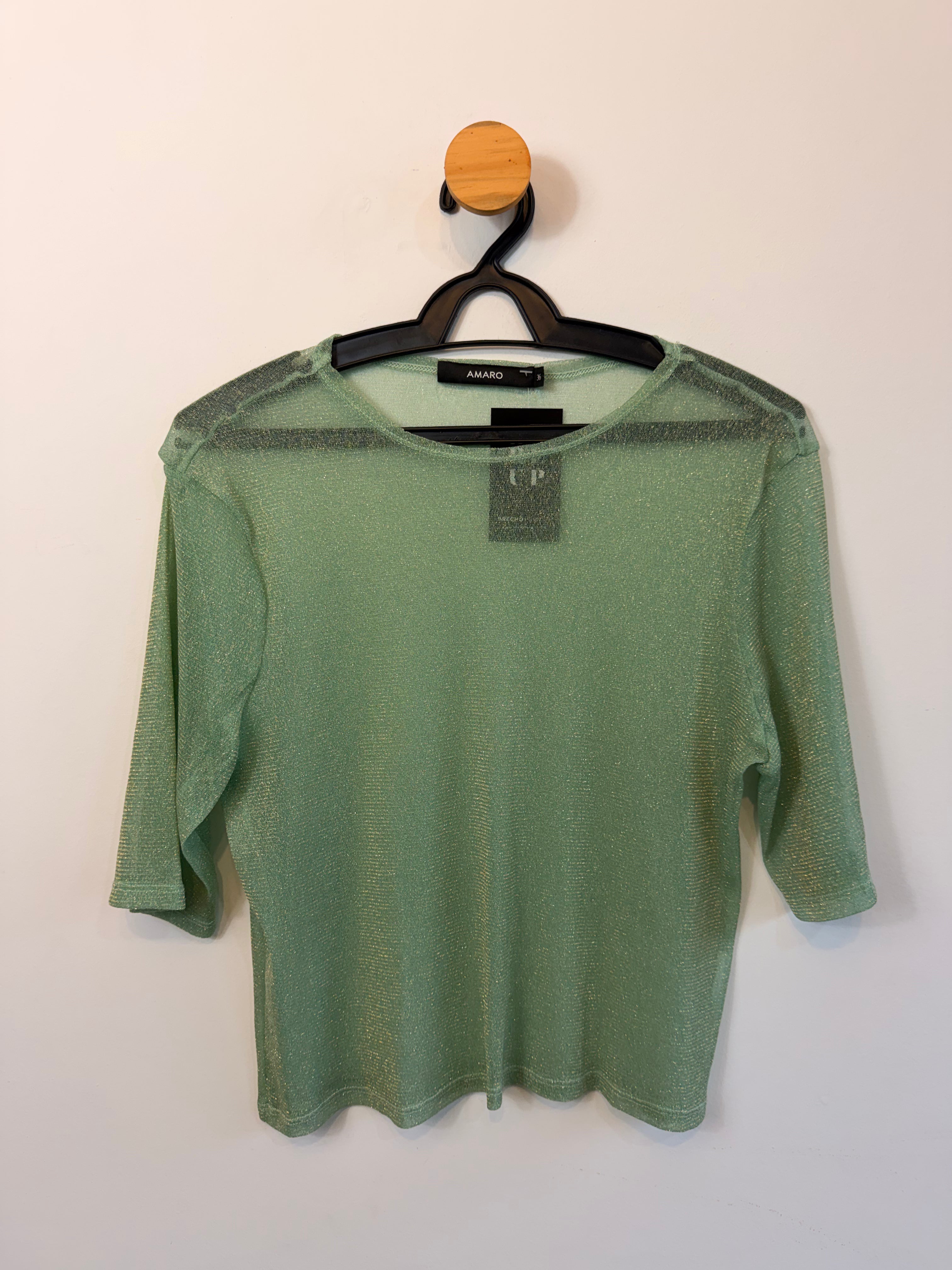 Blusa Verde com Transparência
