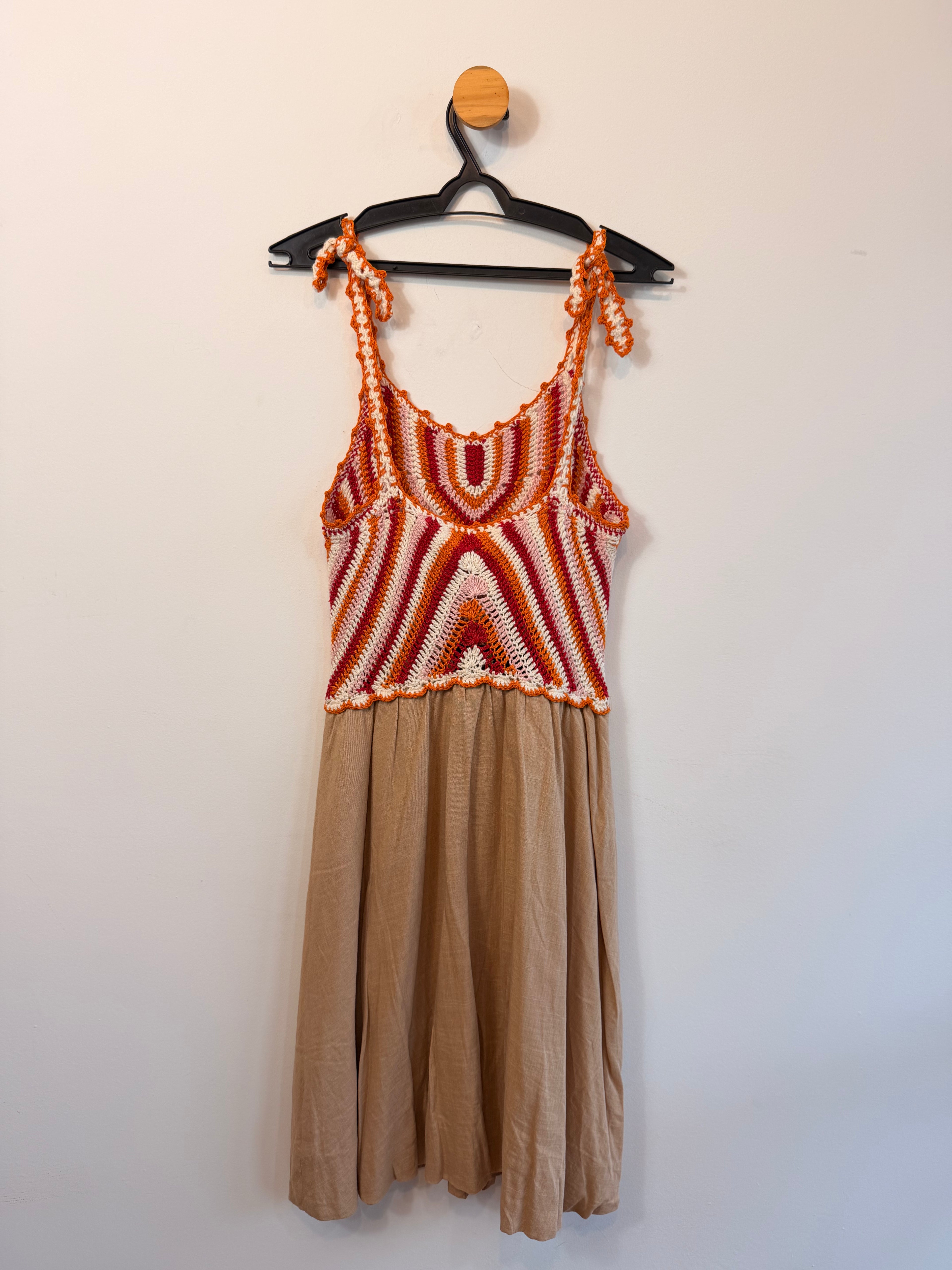 Vestido Tricot e Linho Bianza