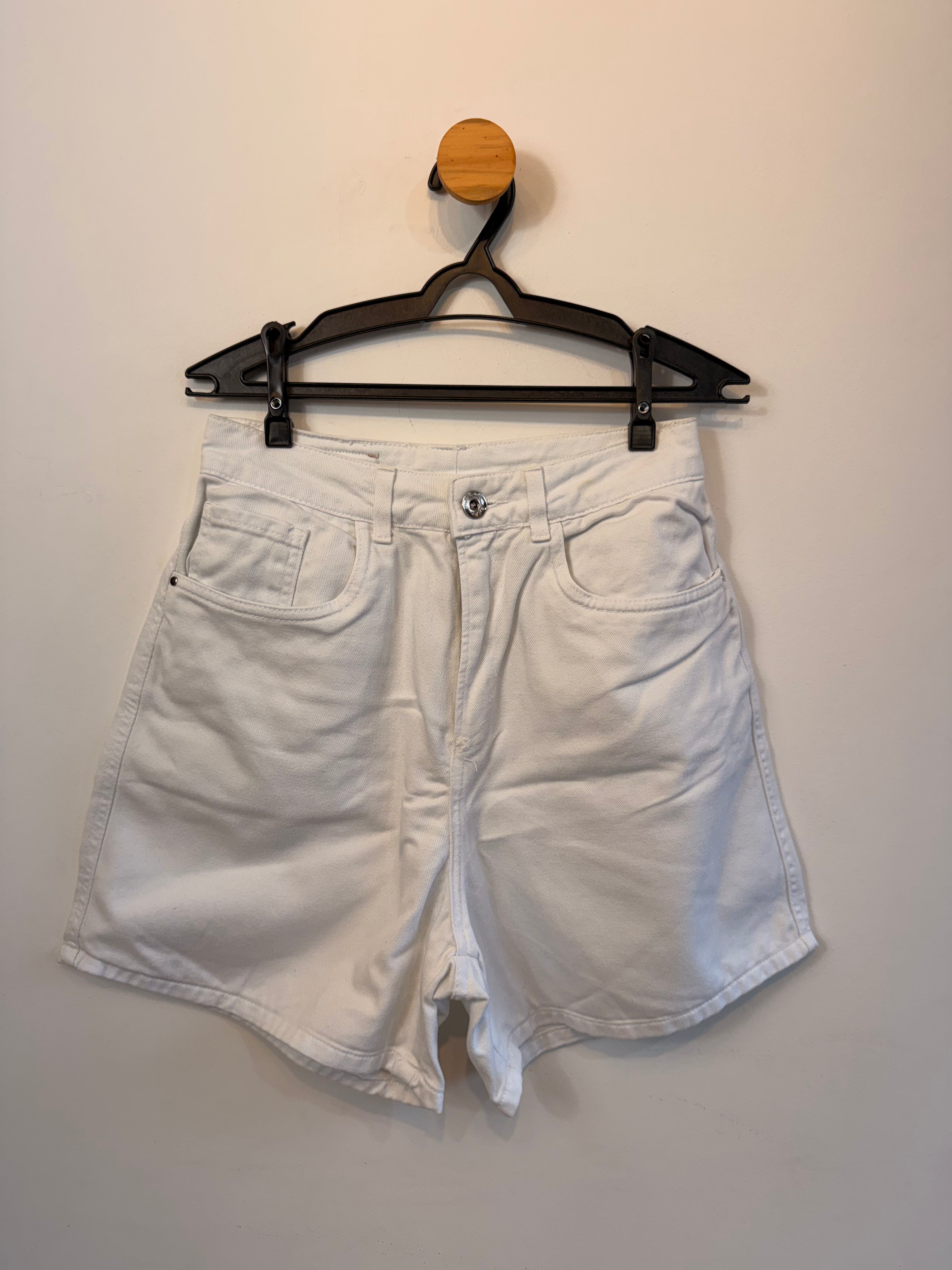 Short Jeans Branco Lez a Lez