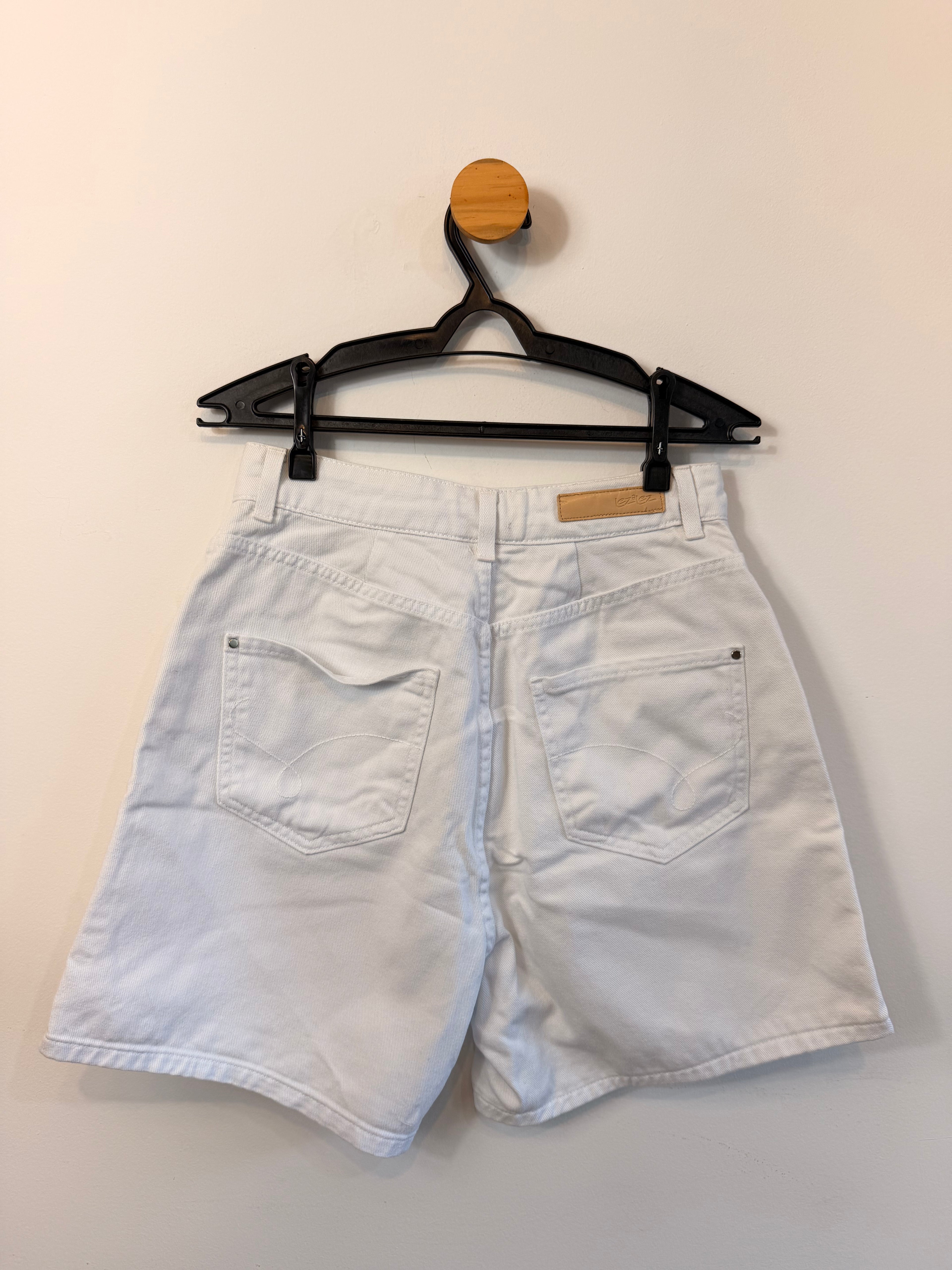 Short Jeans Branco Lez a Lez