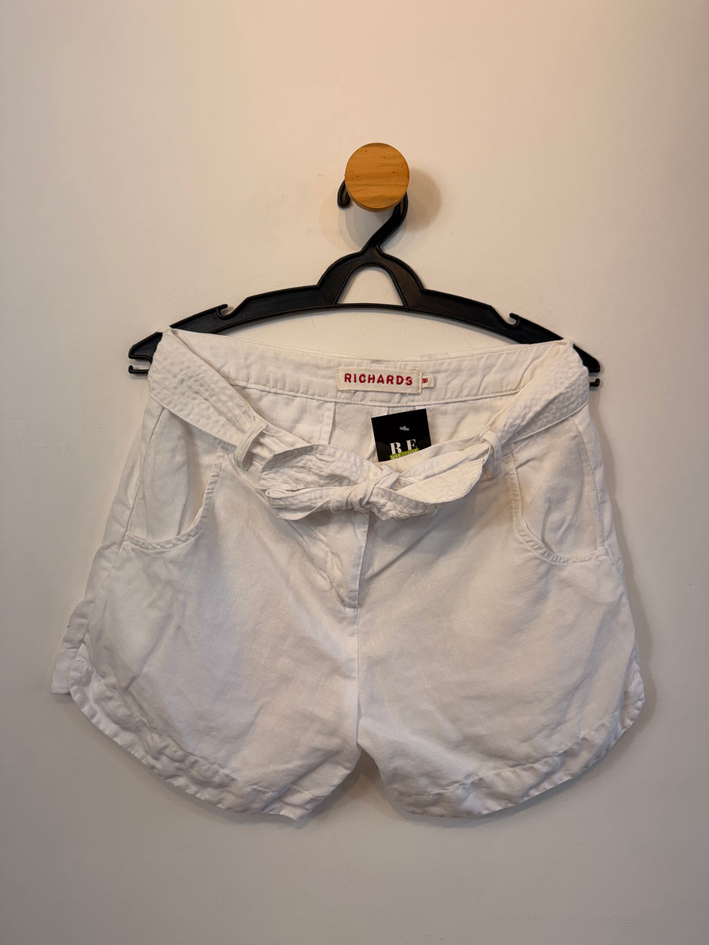 Short Branco Richards 100% Linho