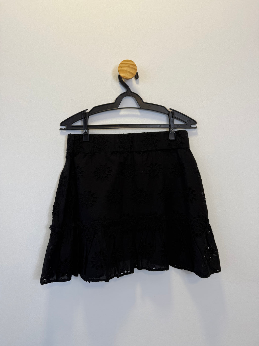 Saia Laise Preto Babado