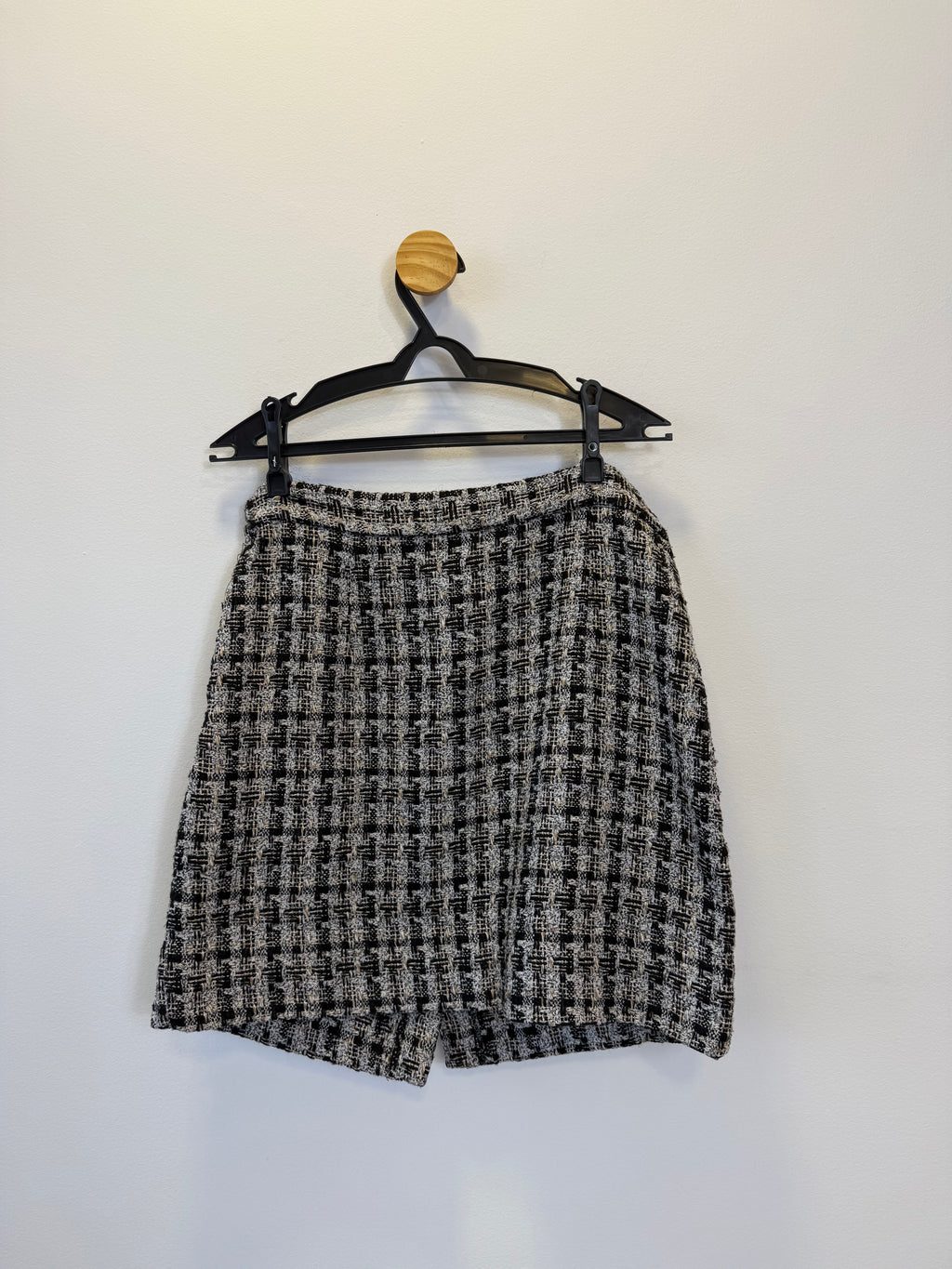 Saia Tweed Branco e Preto