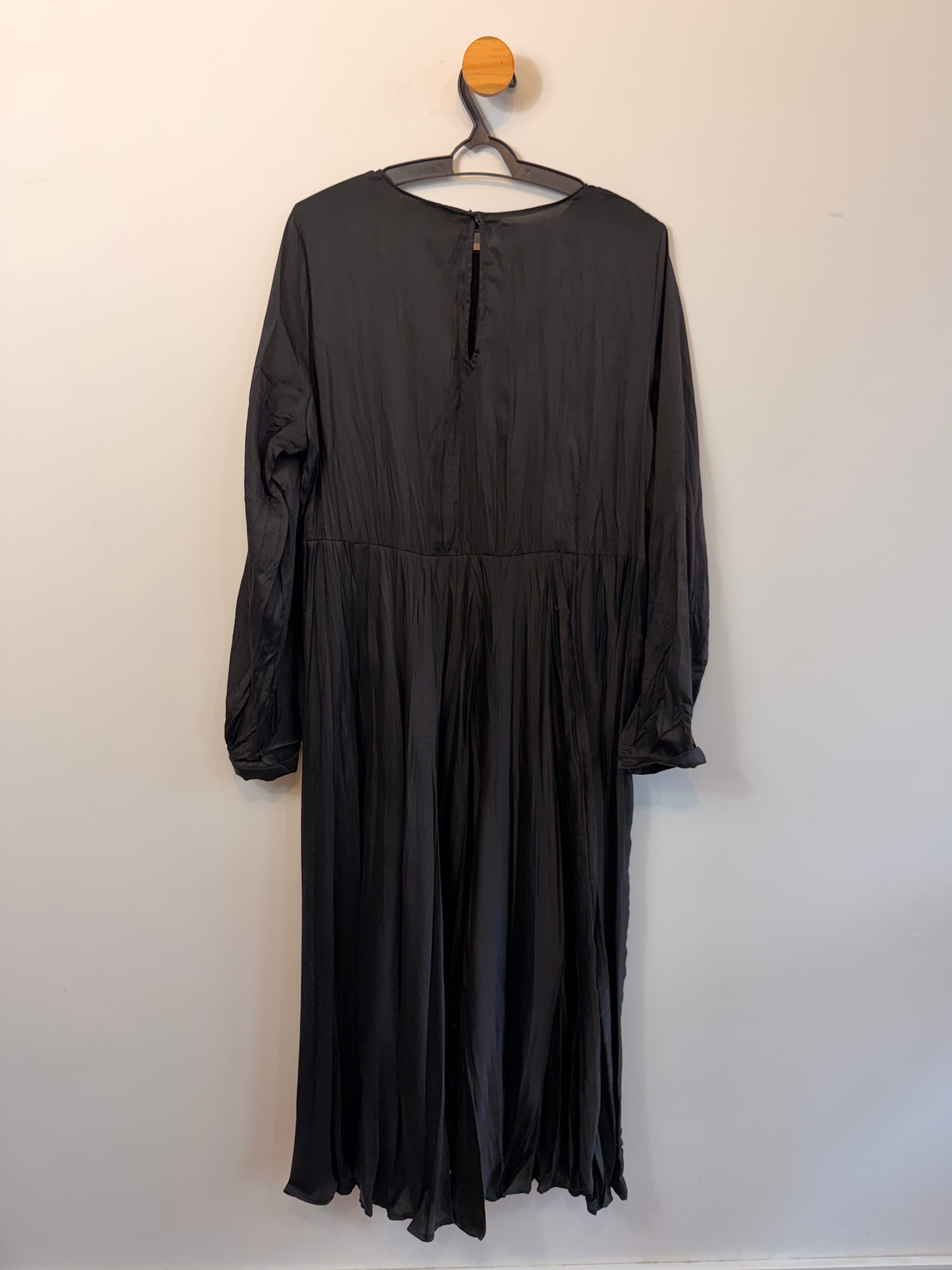 Vestido Preto Zara
