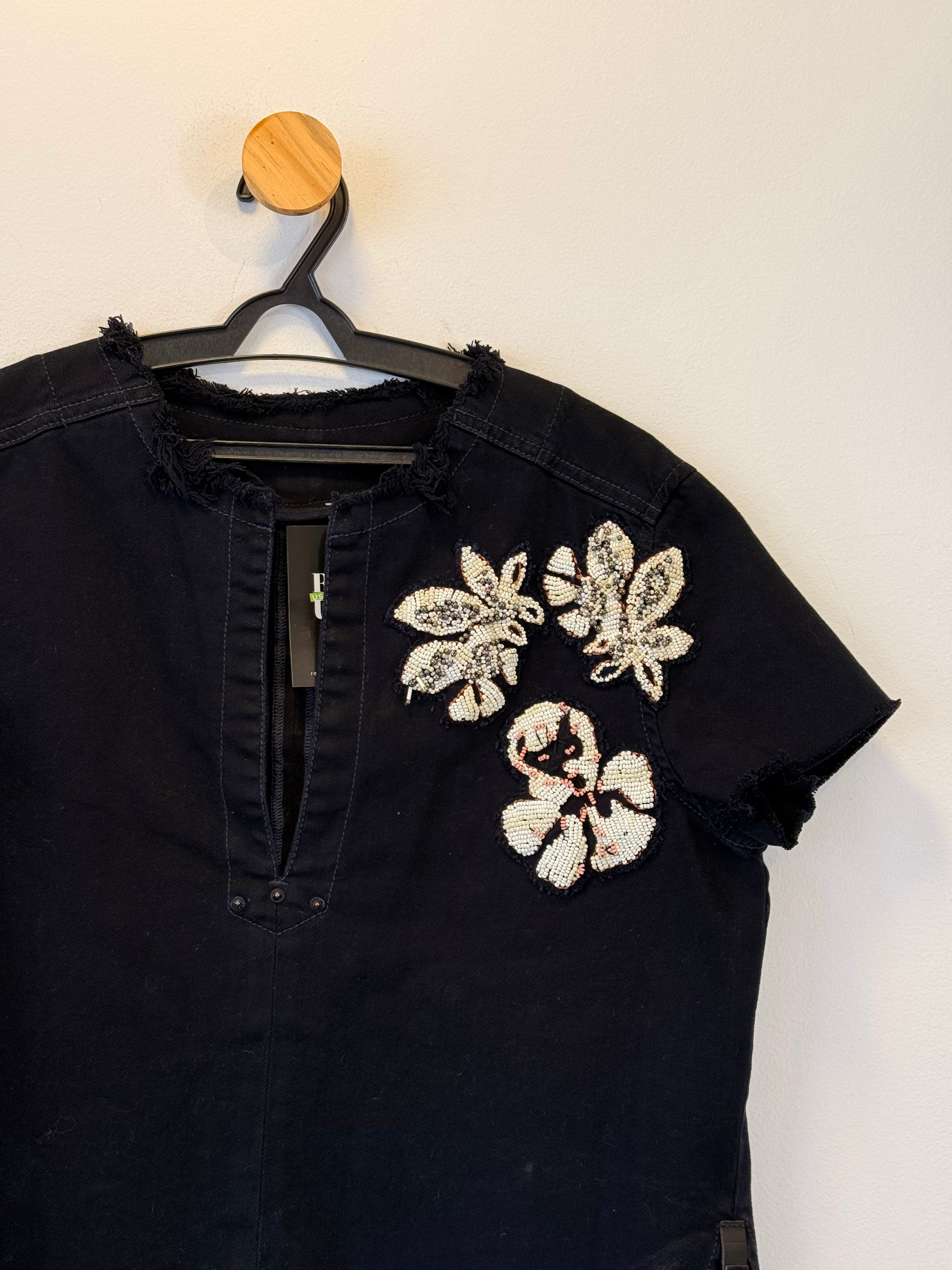 Blusa Bordada Animale