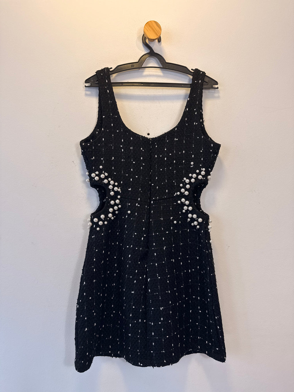 Vestido com Pérolas Bordadas