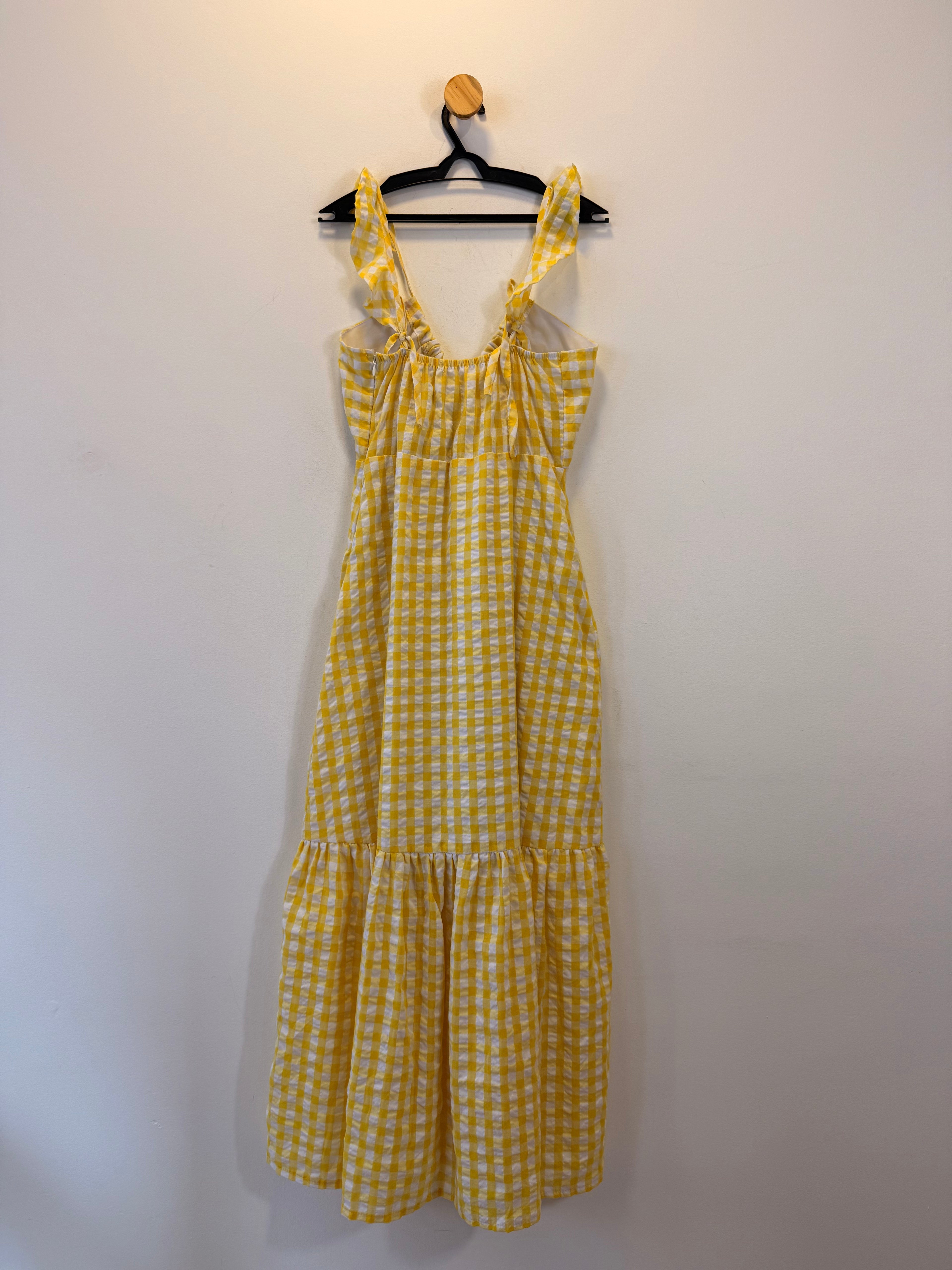 Vestido Amarelo com Estampa Xadrez