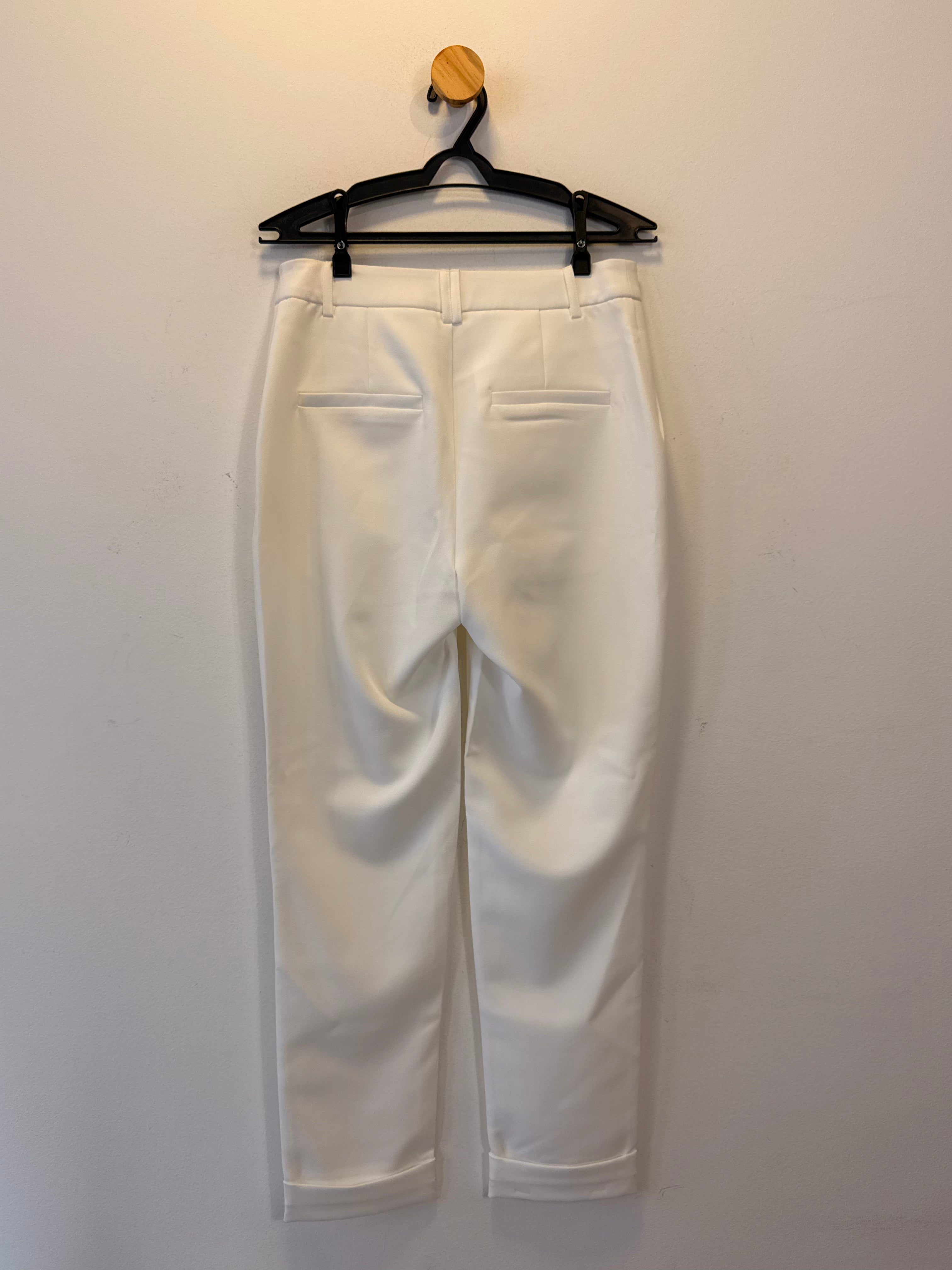 Calça Branca Yolo