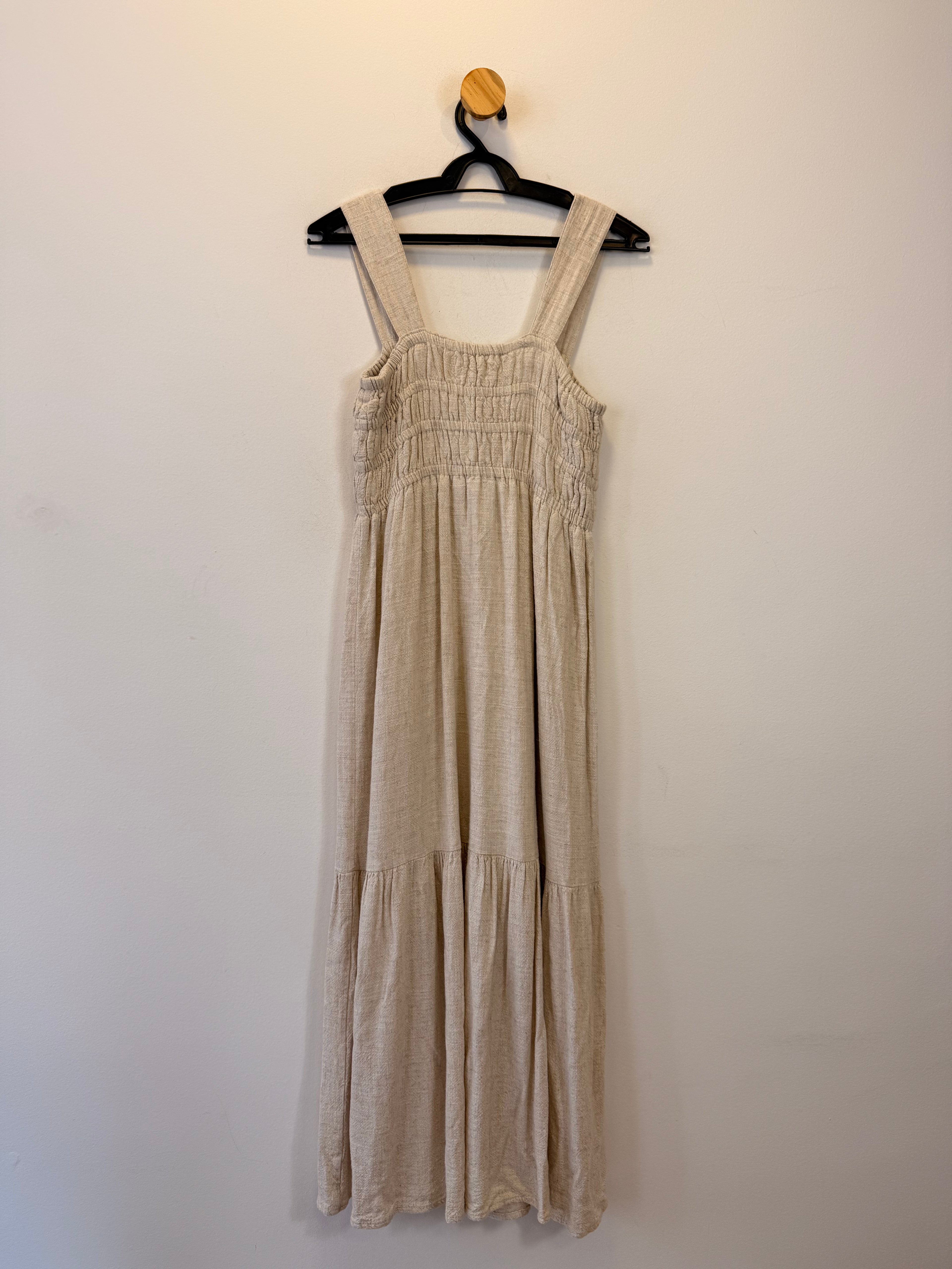 Vestido Bege Linho
