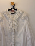 Camisa Branca Babados