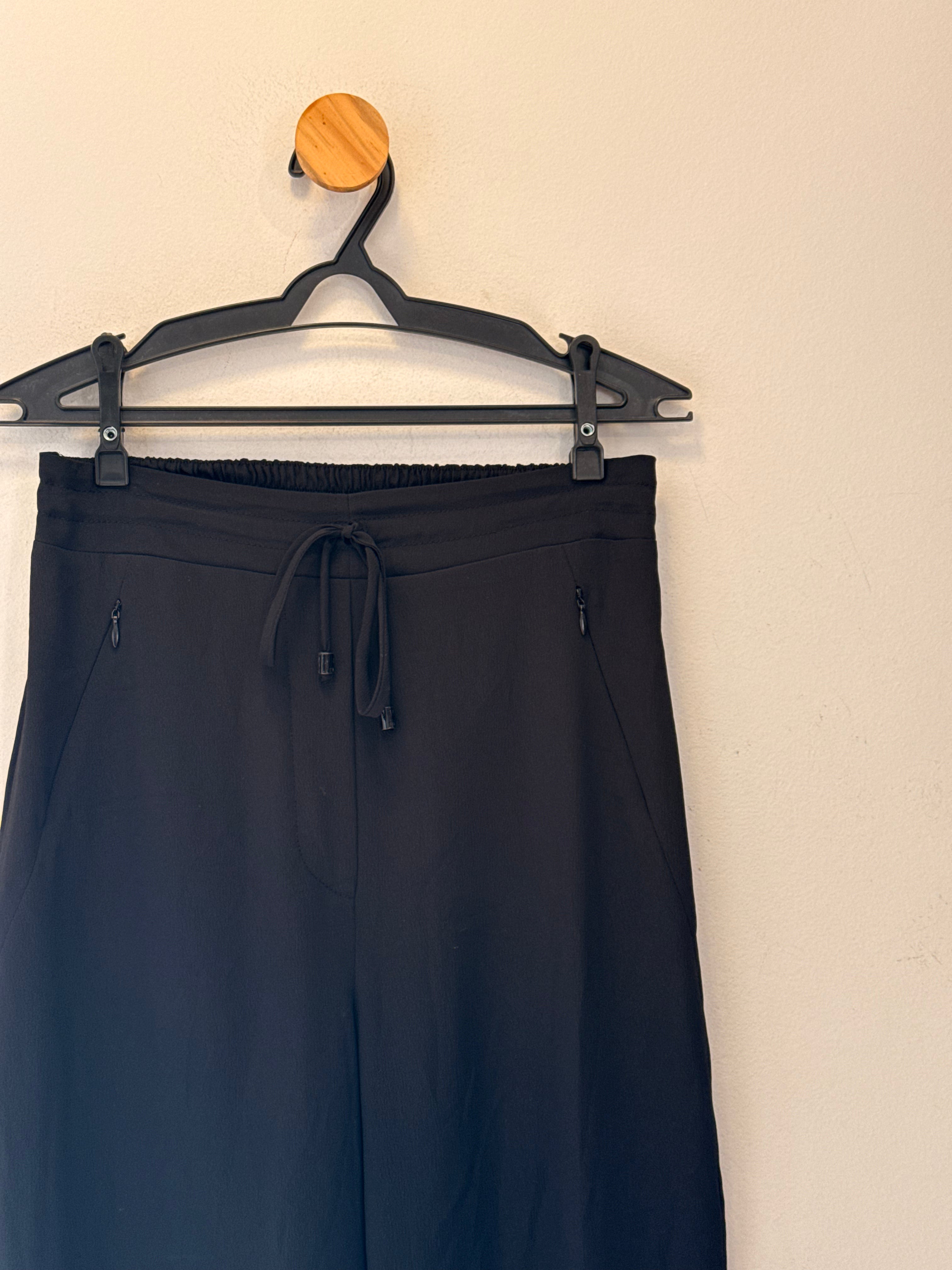 Calça Preta TVZ