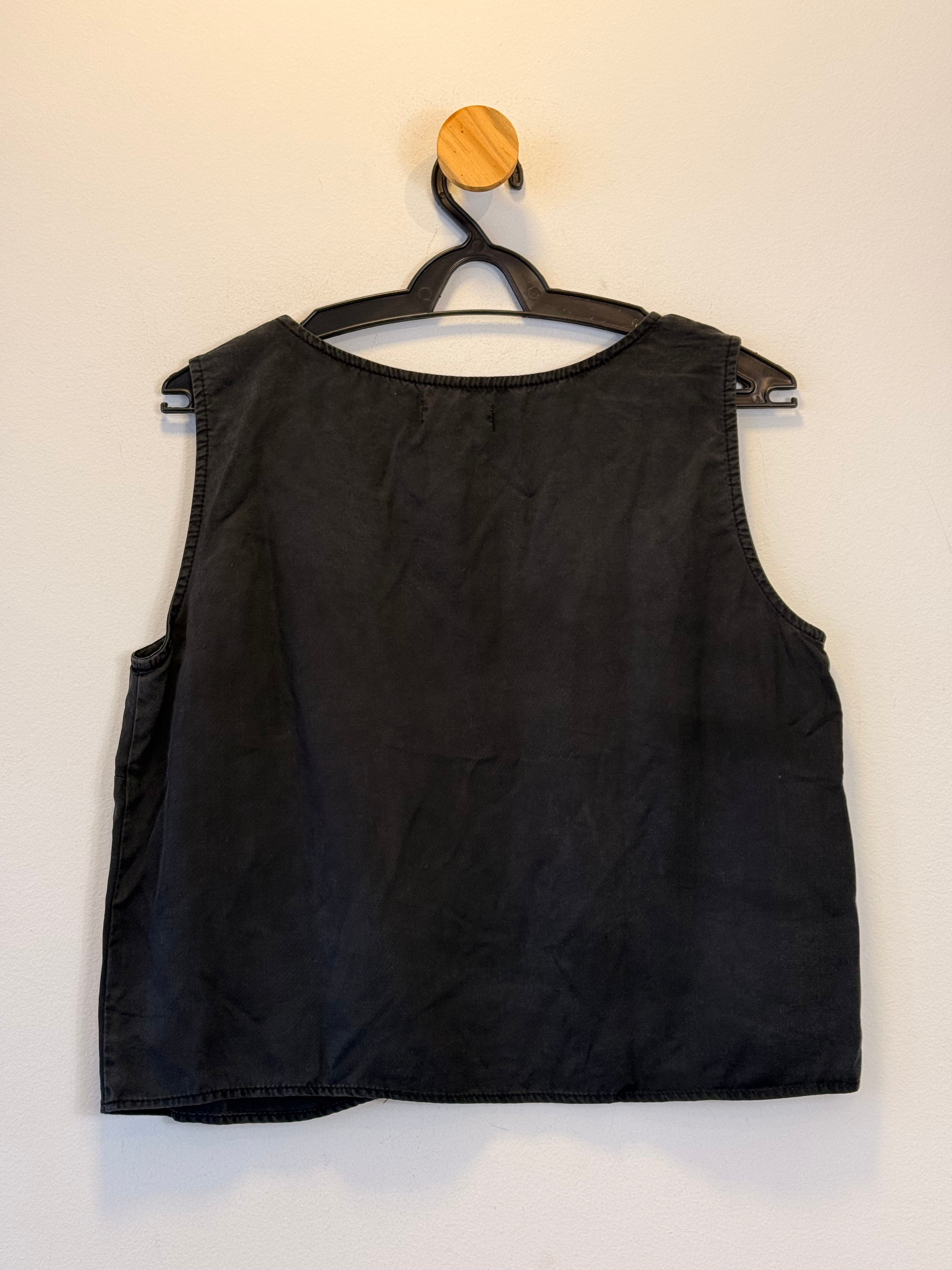 Blusa Cropped Preta MYBASIC