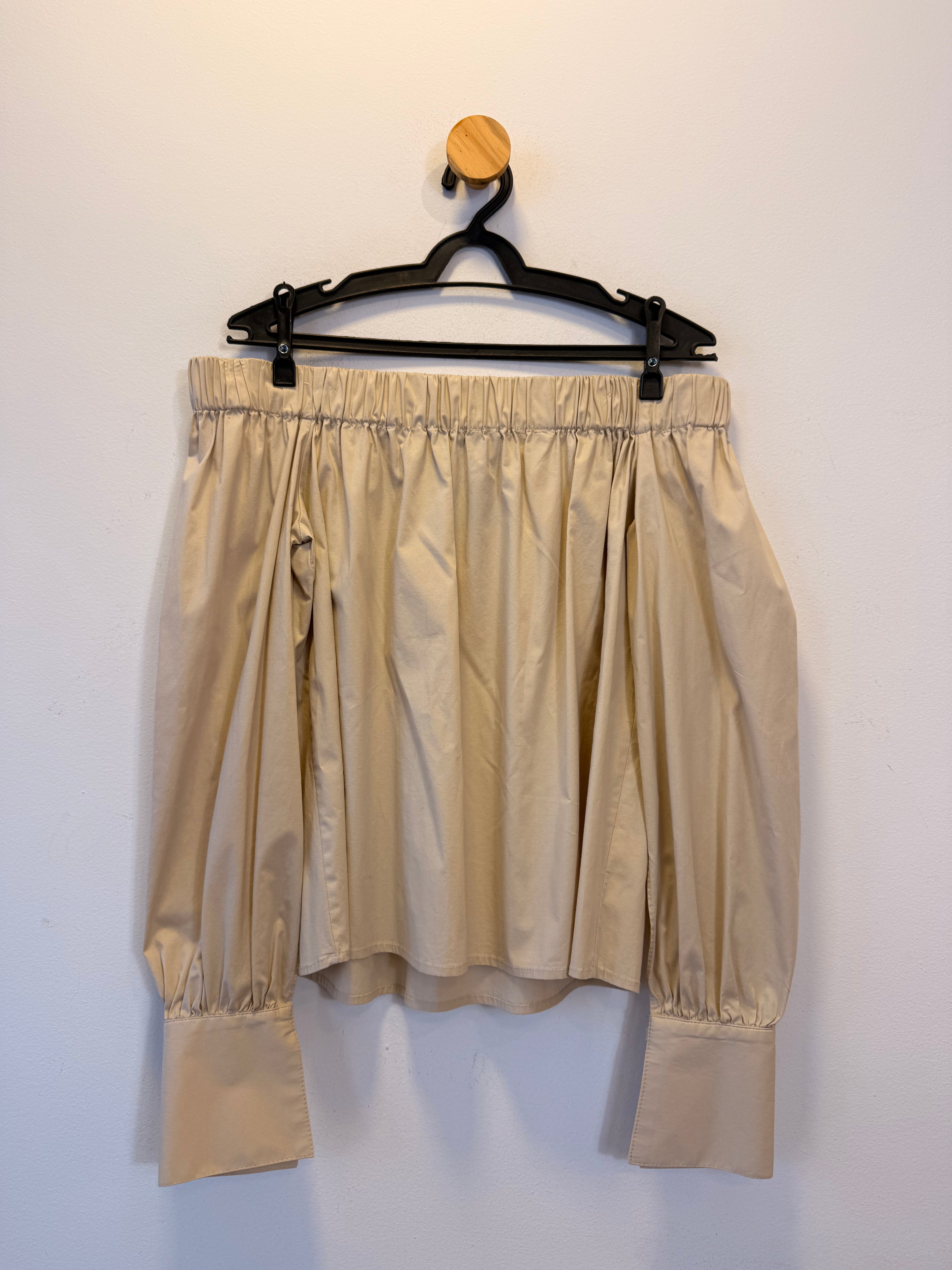 Blusa Ombro a Ombro Bege