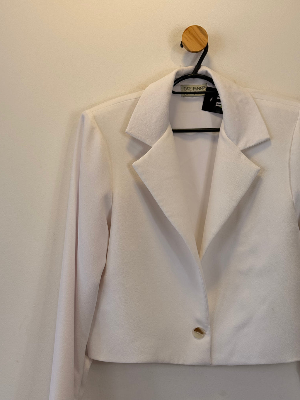 Blazer Cropped Branco Due Panno